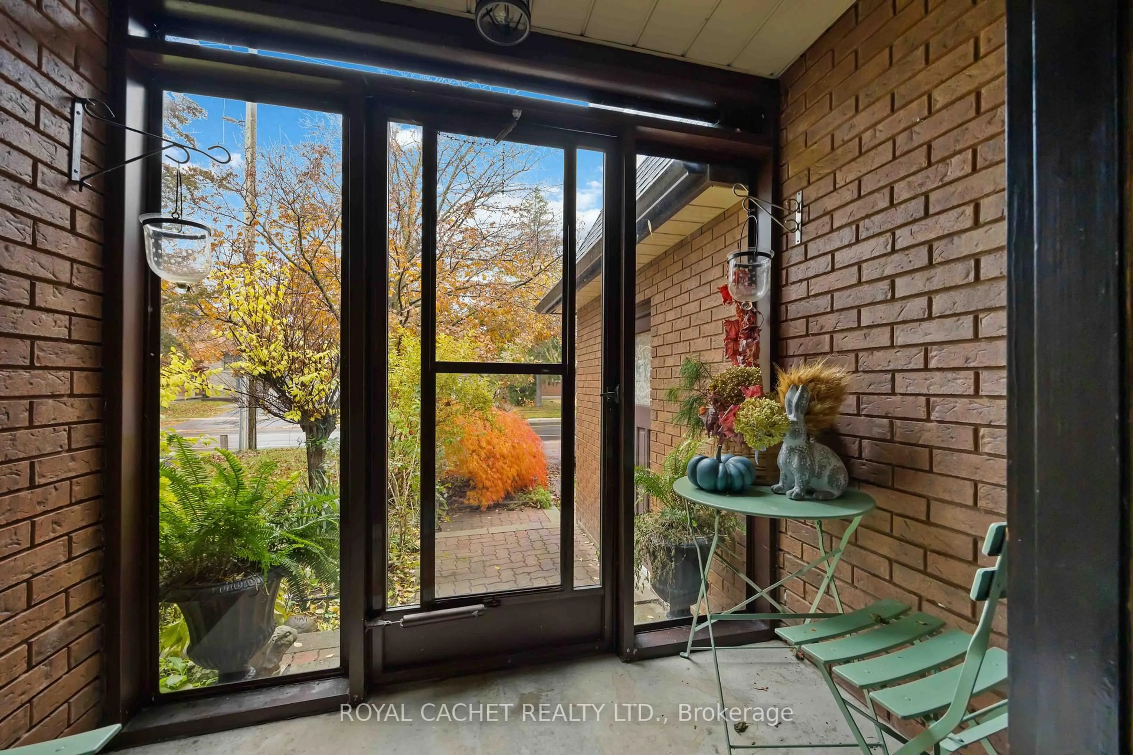 Patio, street for 26 Aileen Rd, Markham Ontario L3T 5T1