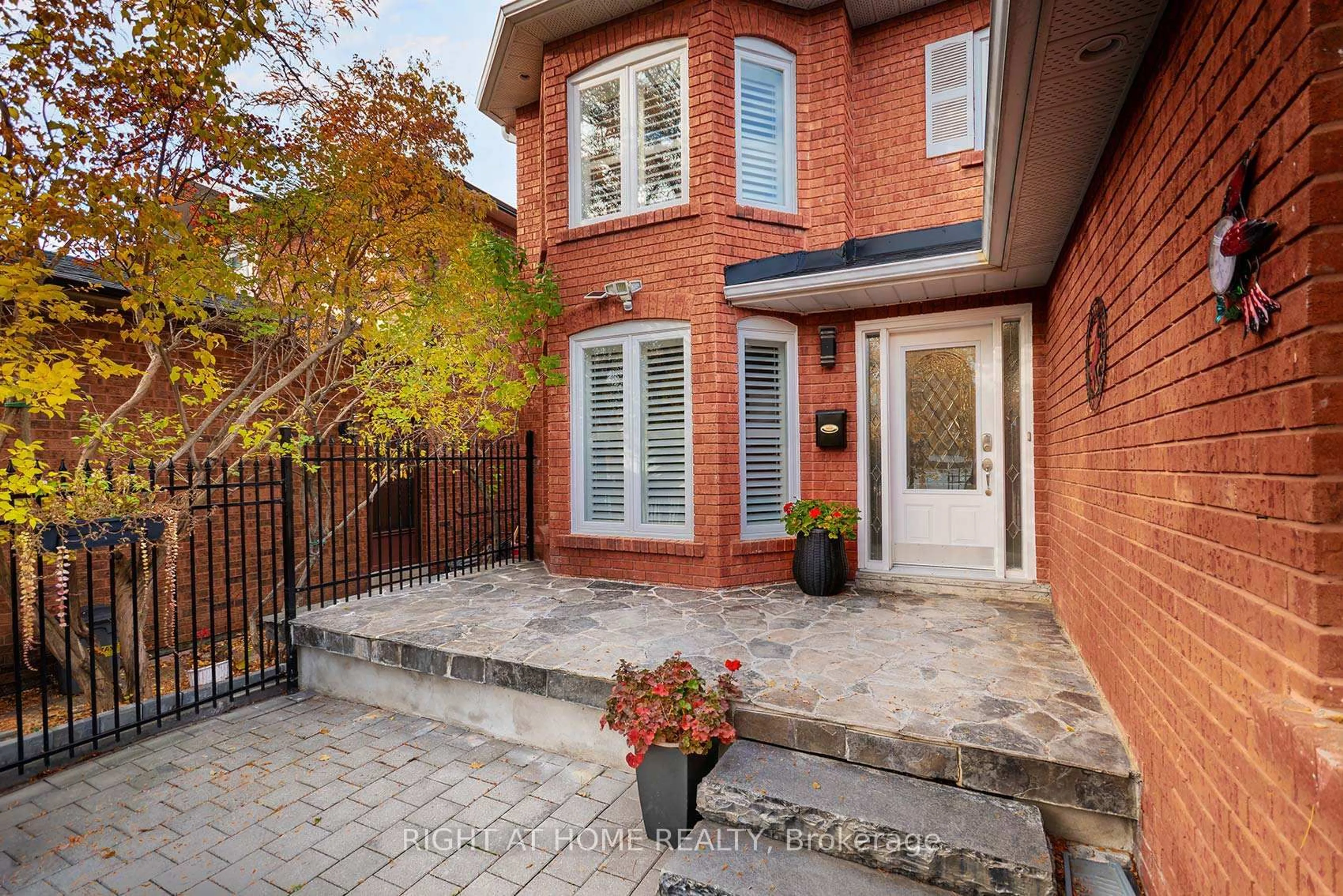 Home with brick exterior material, street for 70 Bellona St, Vaughan Ontario L4L 6R4