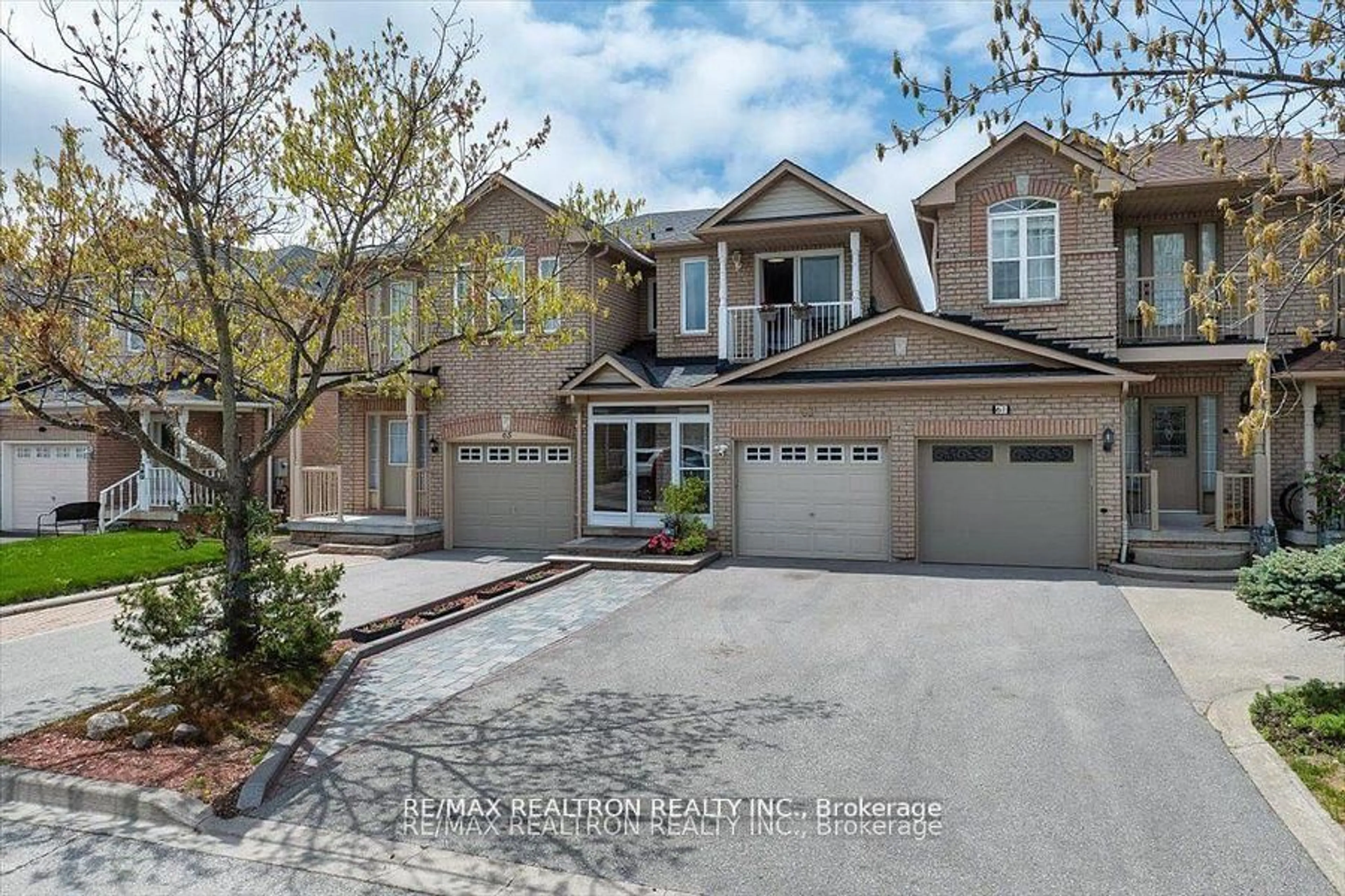 Home with brick exterior material, street for 63 Carousel Cres, Richmond Hill Ontario L4E 3X6