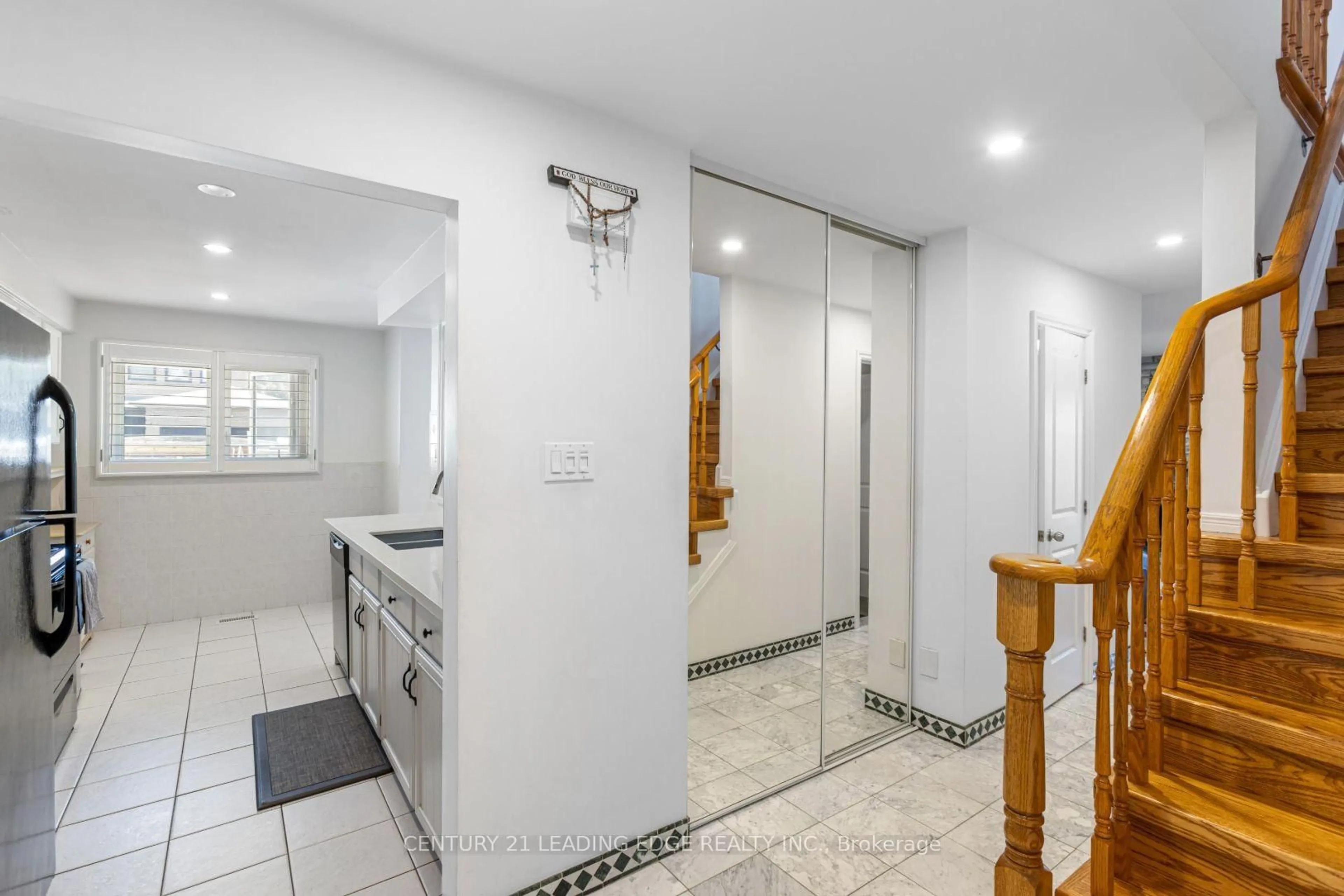 Unknown for 69 PARKINSON Rd, Markham Ontario L3P 4G7