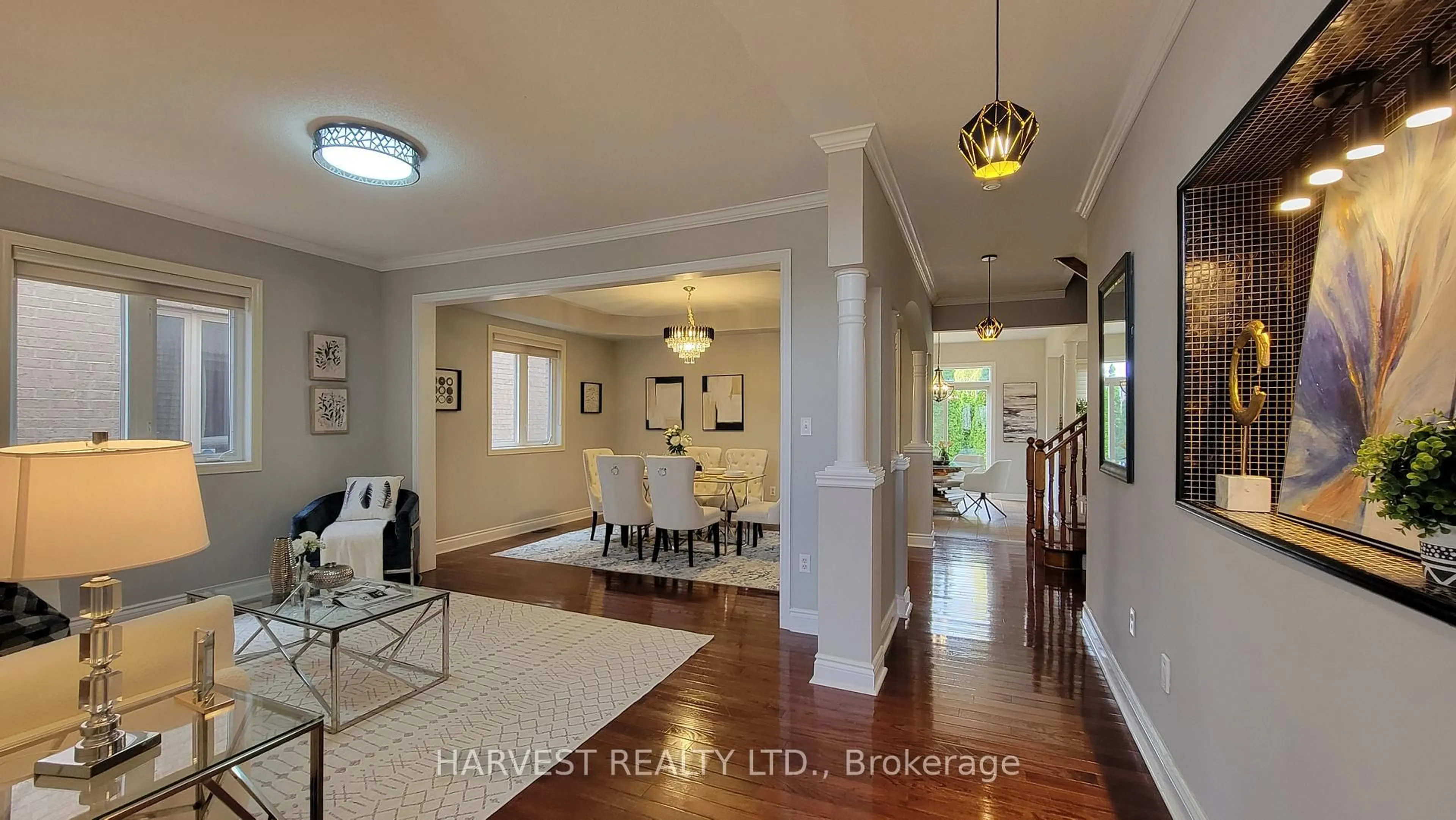 Dining room, unknown for 10 Conover Ave, Aurora Ontario L4G 7Z3