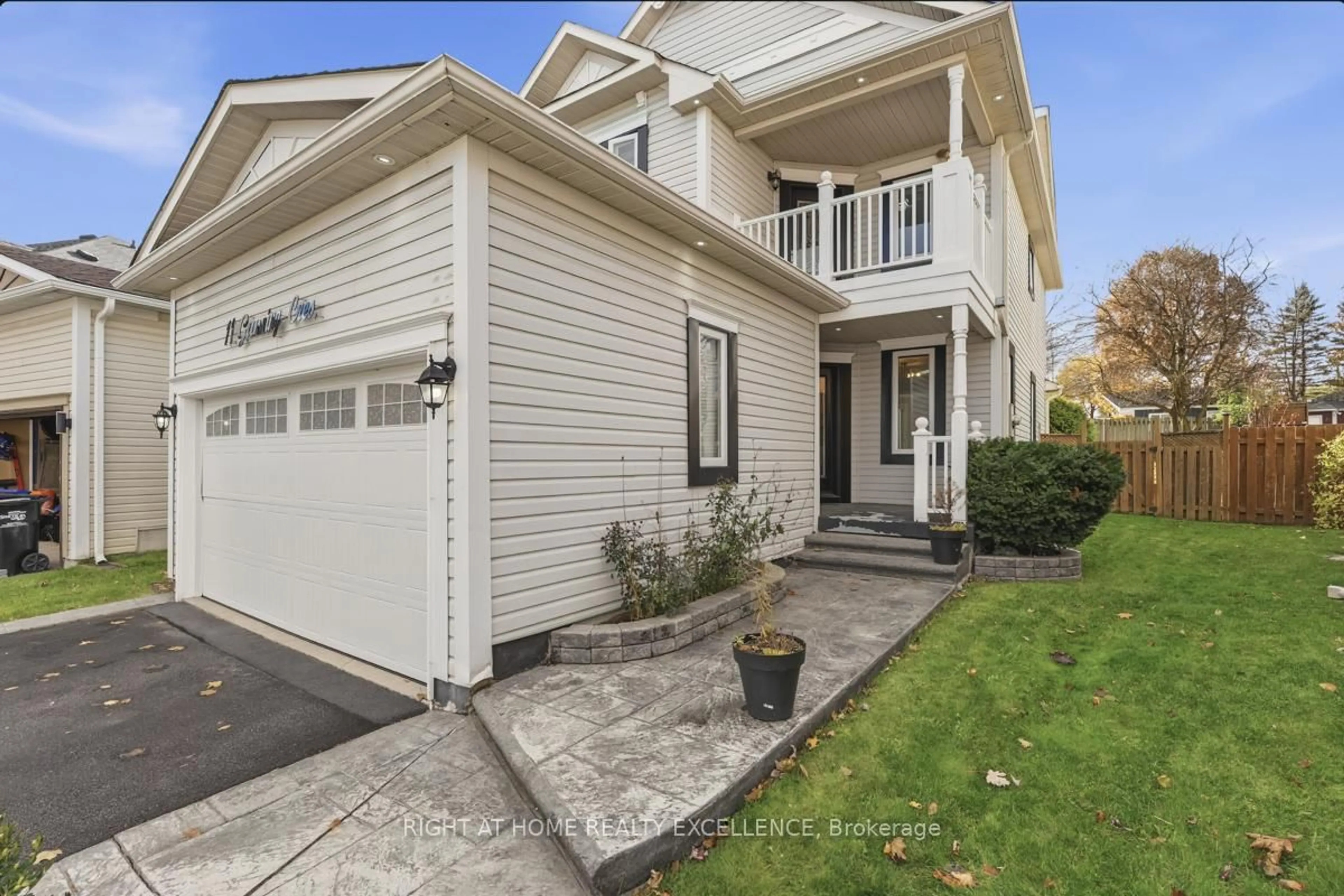 Home with vinyl exterior material, street for 11 Gunning Cres, New Tecumseth Ontario L0G 1W0