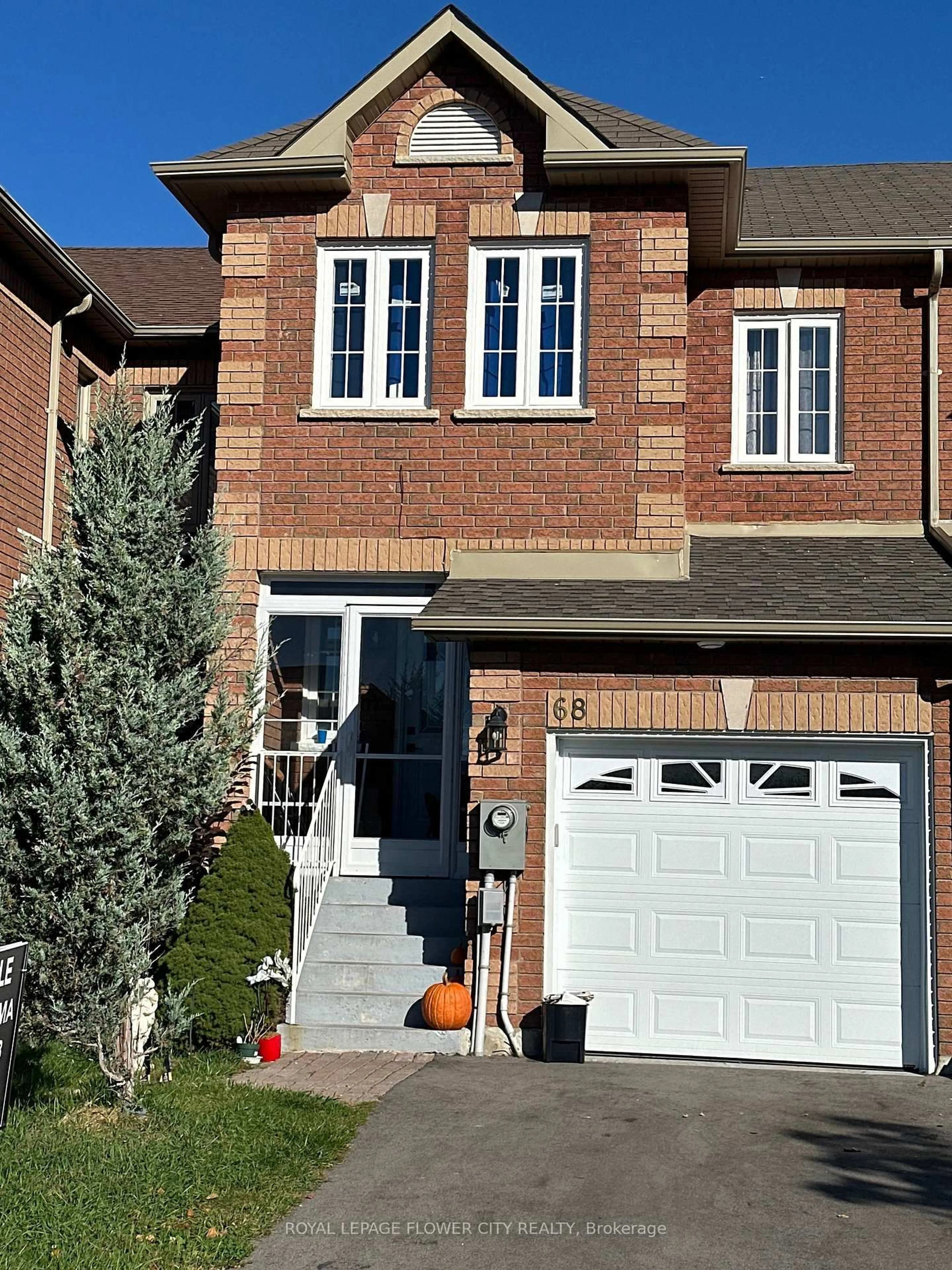 Home with brick exterior material, street for 68 Denton Circ, Vaughan Ontario L6A 2N4
