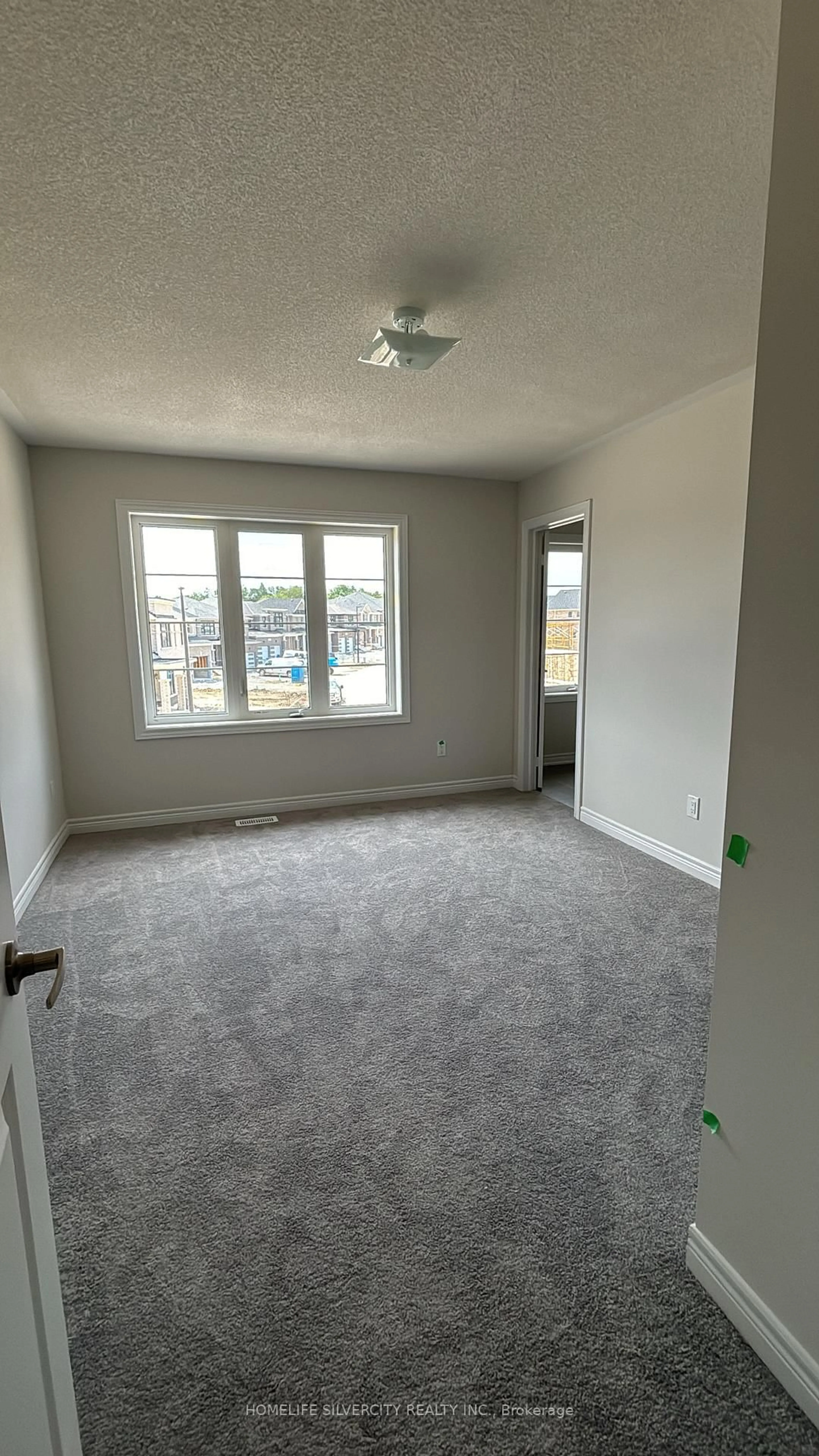 A pic of a room for 73 Big Canoe Dr, Georgina Ontario L0E 1R0