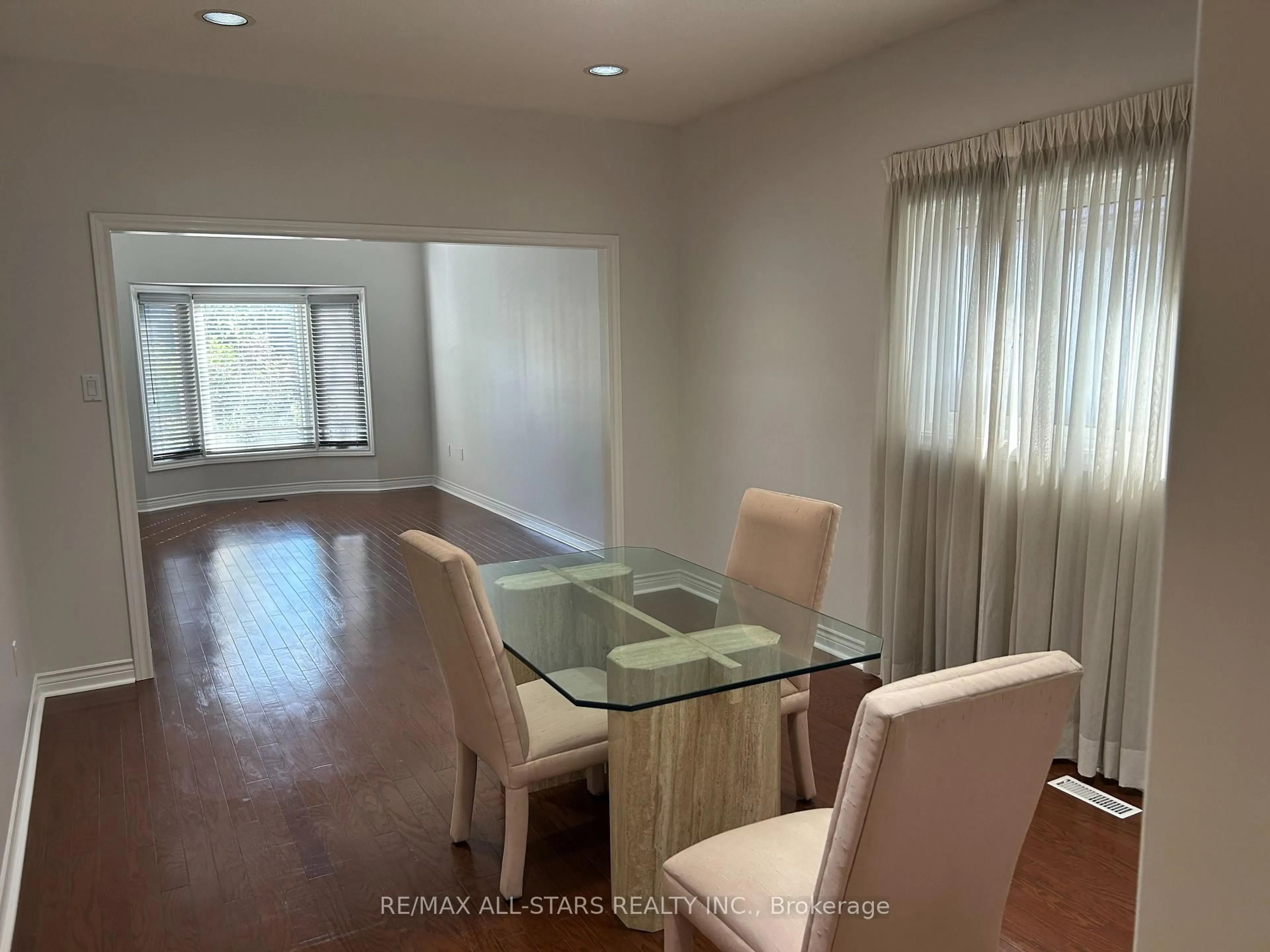 Dining room, unknown for 171 Shaftsbury Ave, Richmond Hill Ontario L4C 0G2