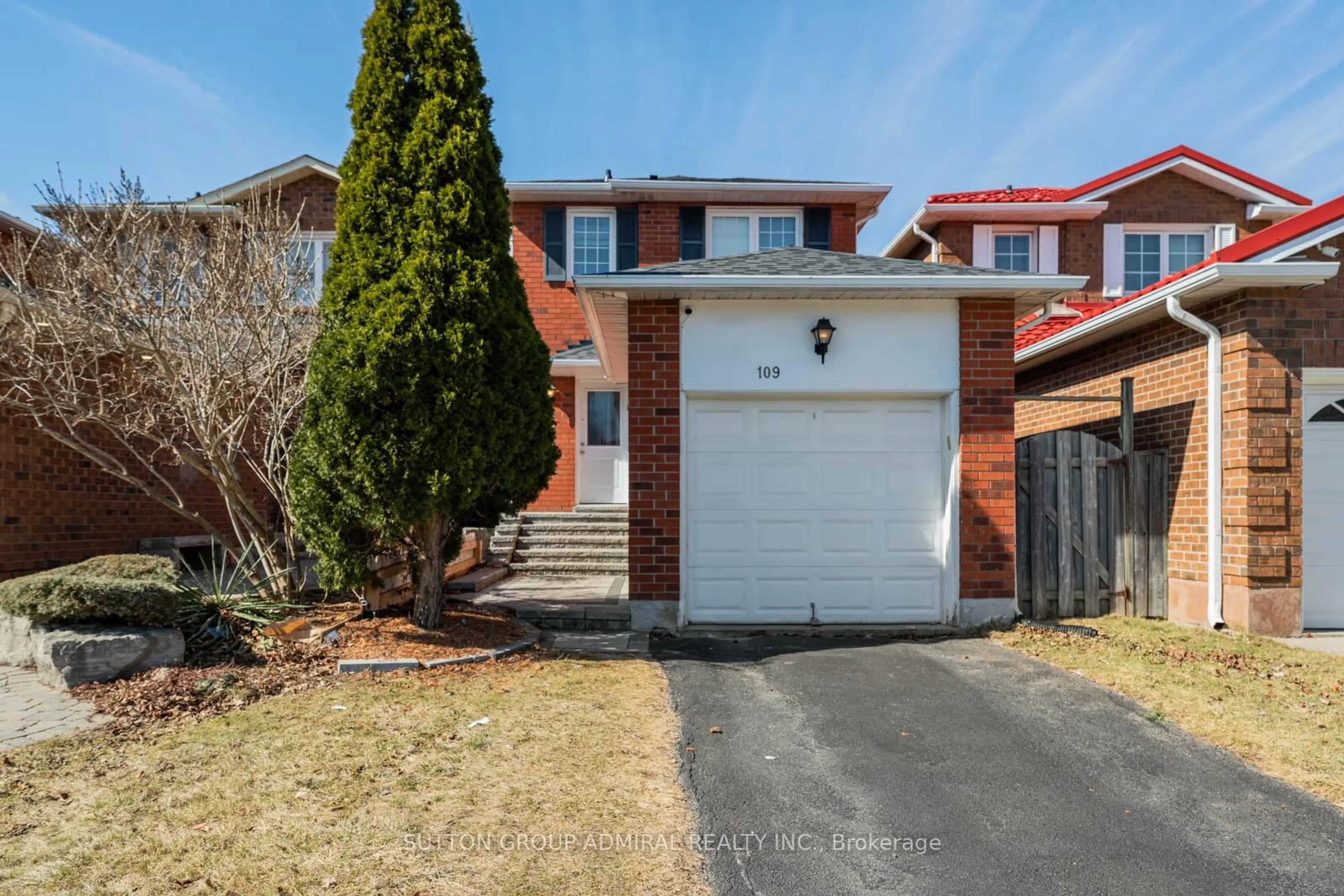Home with brick exterior material, street for 109 Whitney Pl, Vaughan Ontario L4J 6V6