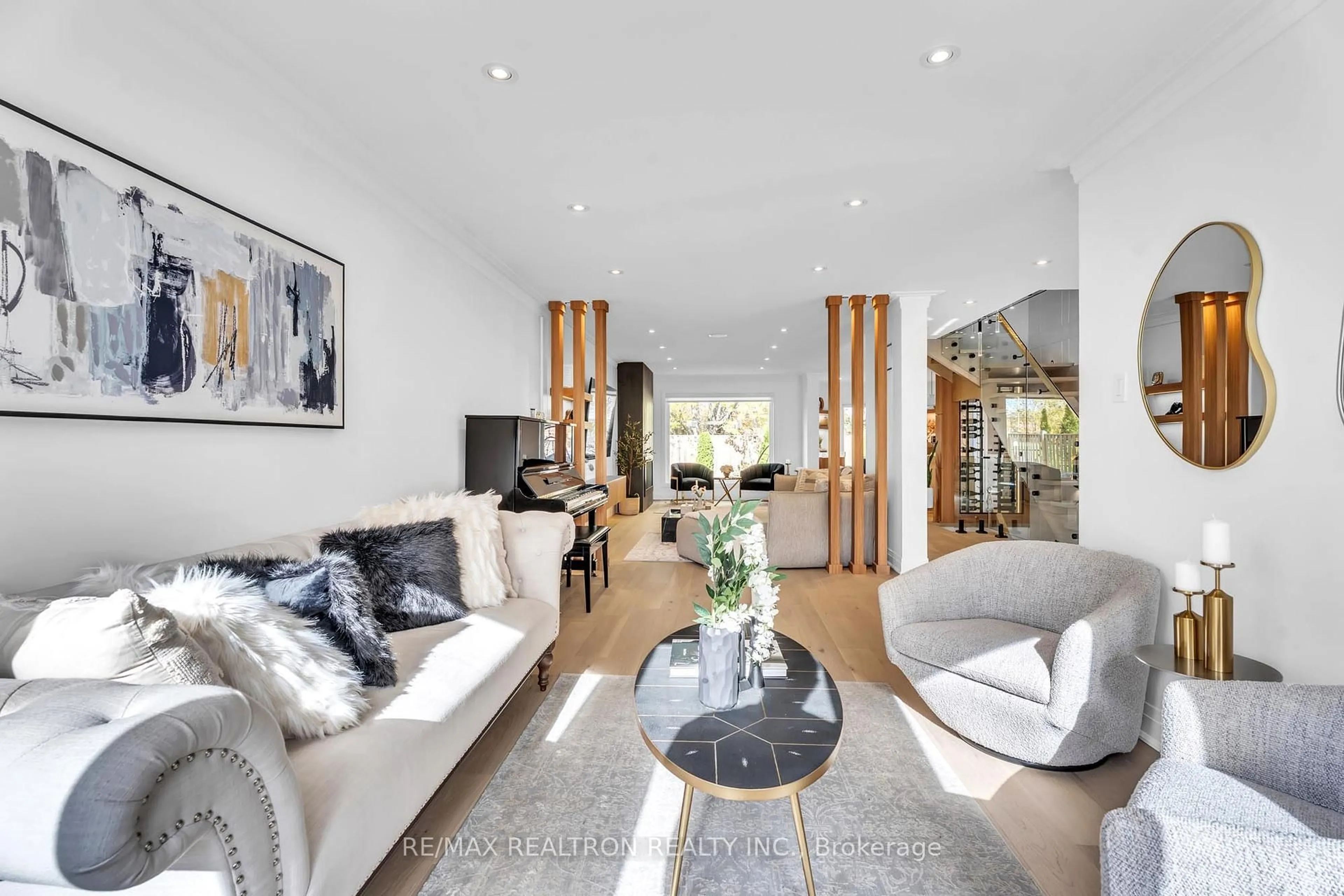 Living room with furniture, unknown for 42 Butterfield Cres, Vaughan Ontario L6A 1J5