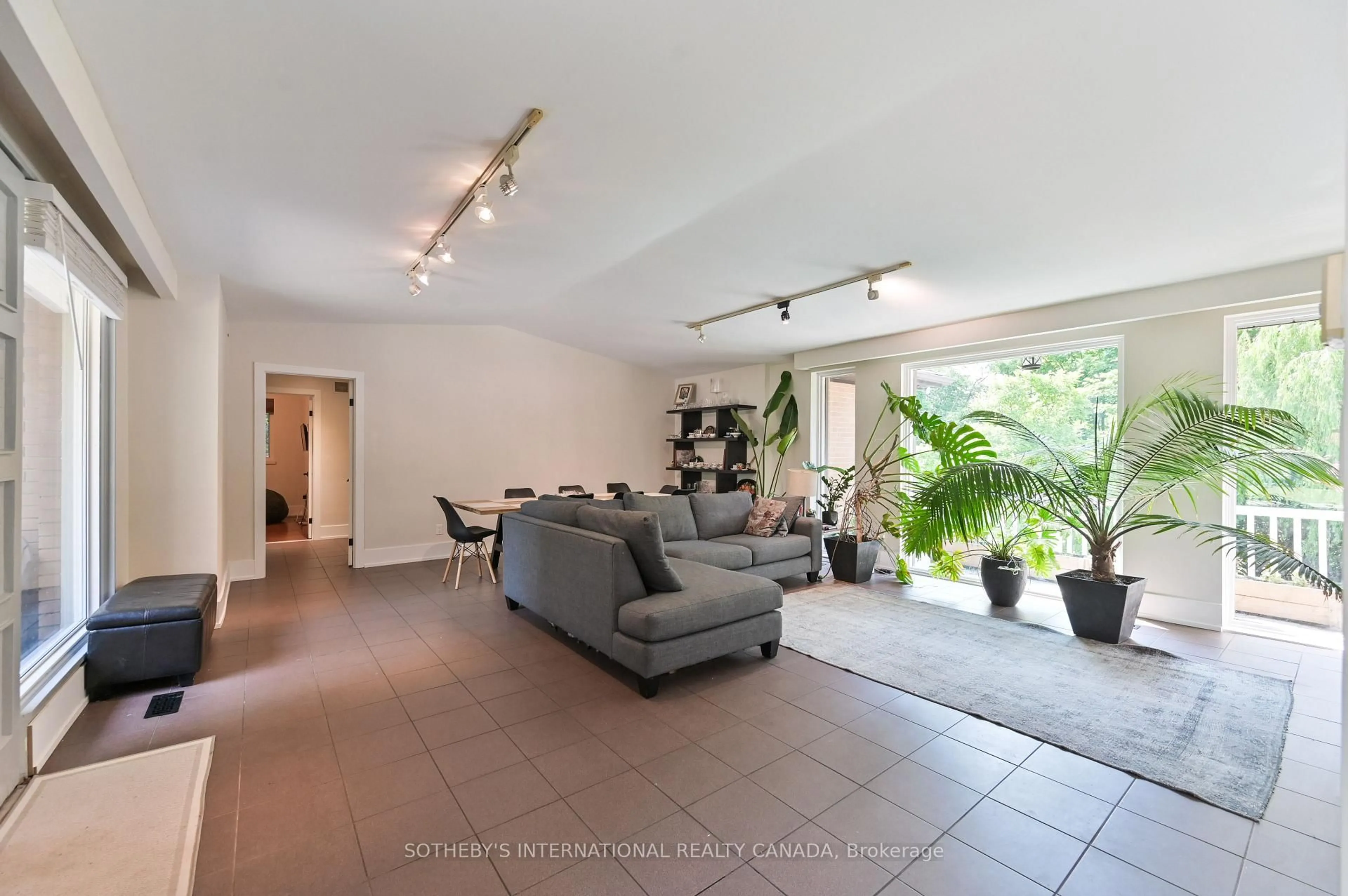 Living room with furniture, unknown for 130 Monsheen Dr, Vaughan Ontario L4L 2E7