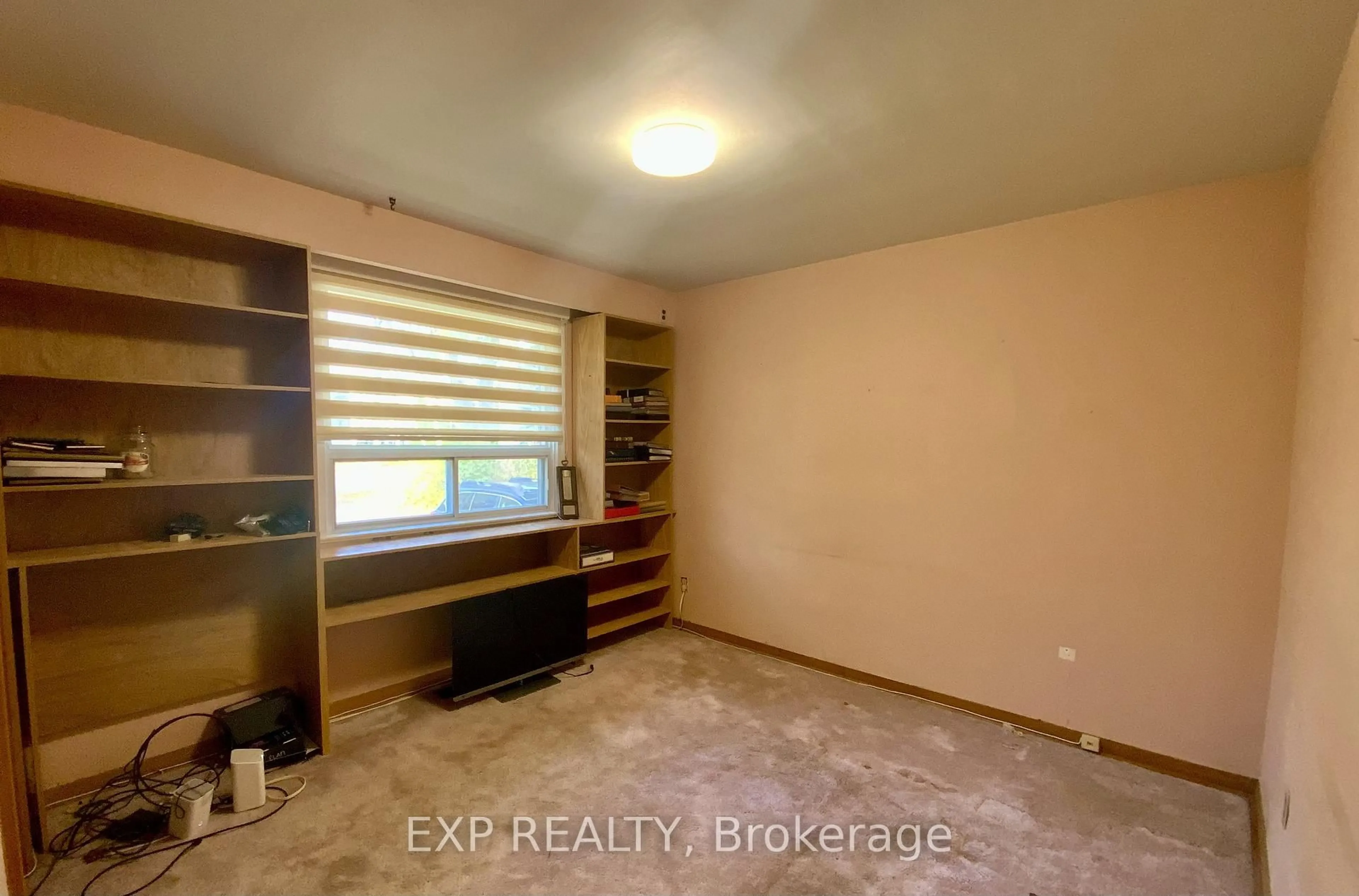 A pic of a room for 69 Edgar Ave, Richmond Hill Ontario L4C 6K2