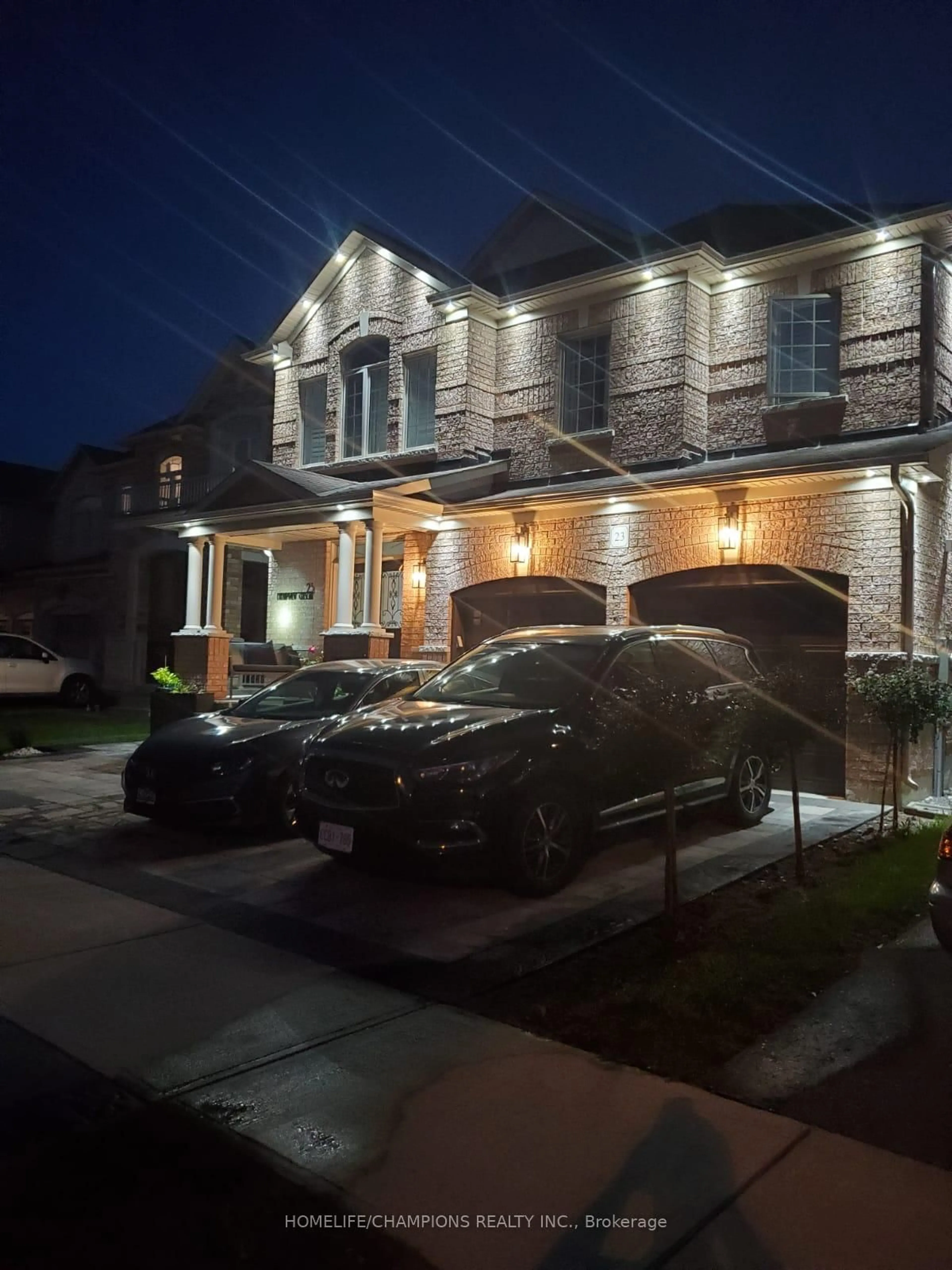 Home with brick exterior material, street for 23 Durhamview Cres, Whitchurch-Stouffville Ontario L4A 1H4