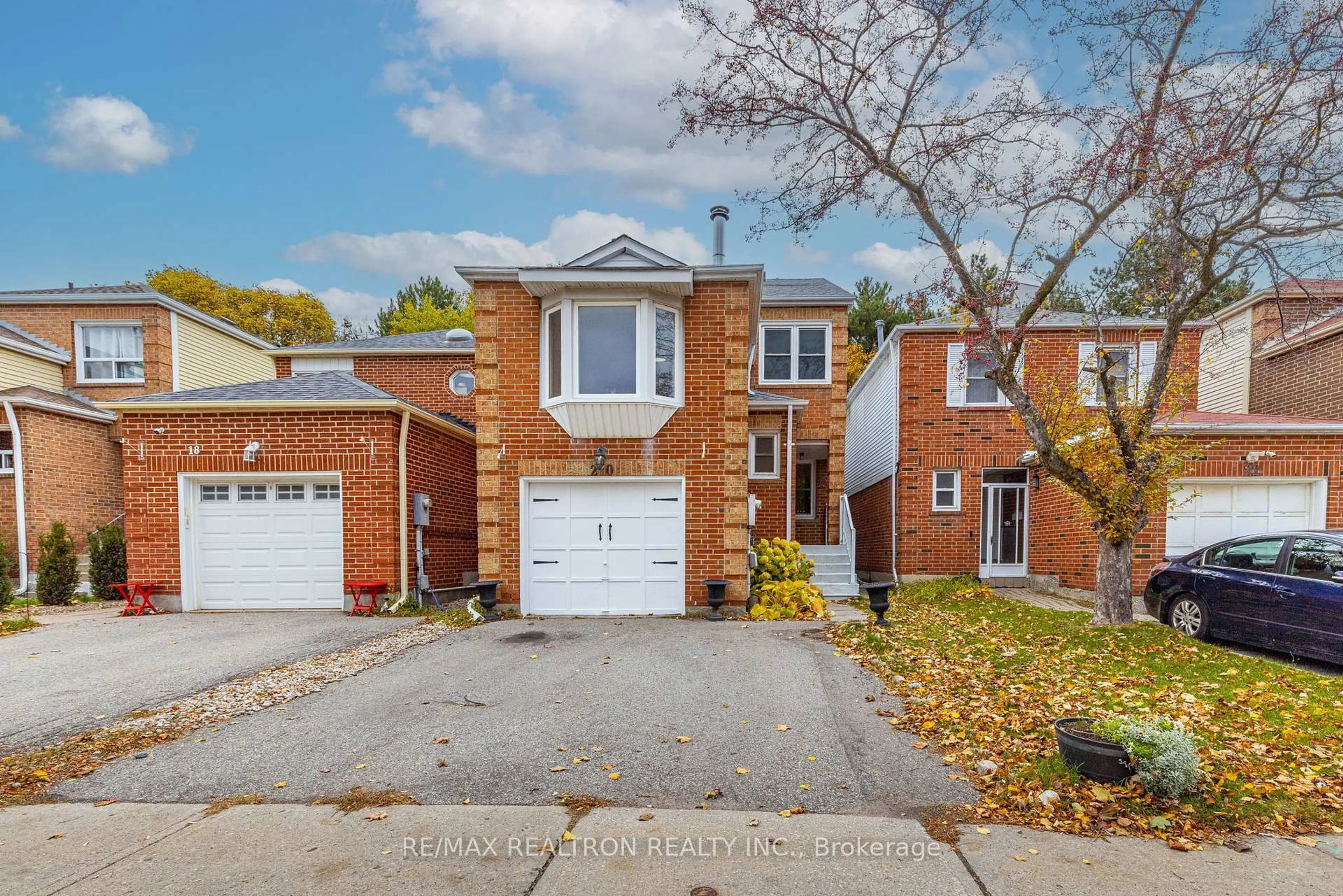 Home with brick exterior material, street for 20 Jonathan Gate, Vaughan Ontario L4J 5K3