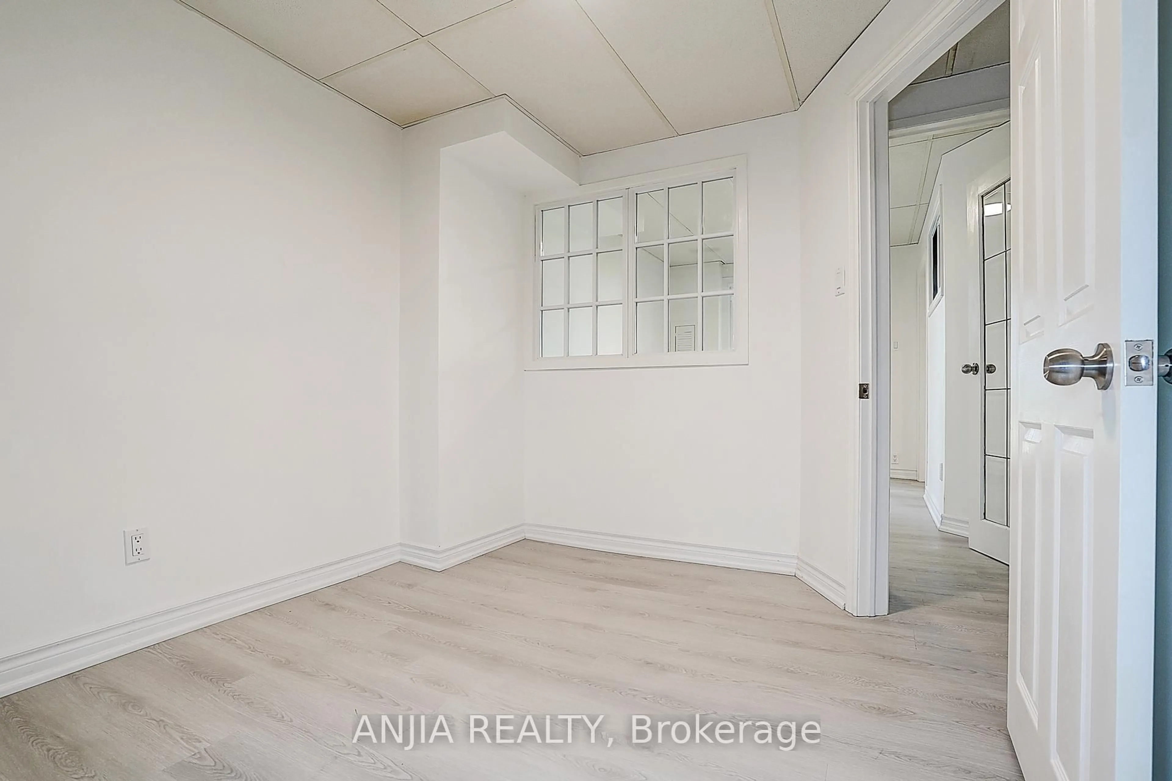 A pic of a room for (Lower Level)40 Foxglove Crt, Markham Ontario L3R 3Y3