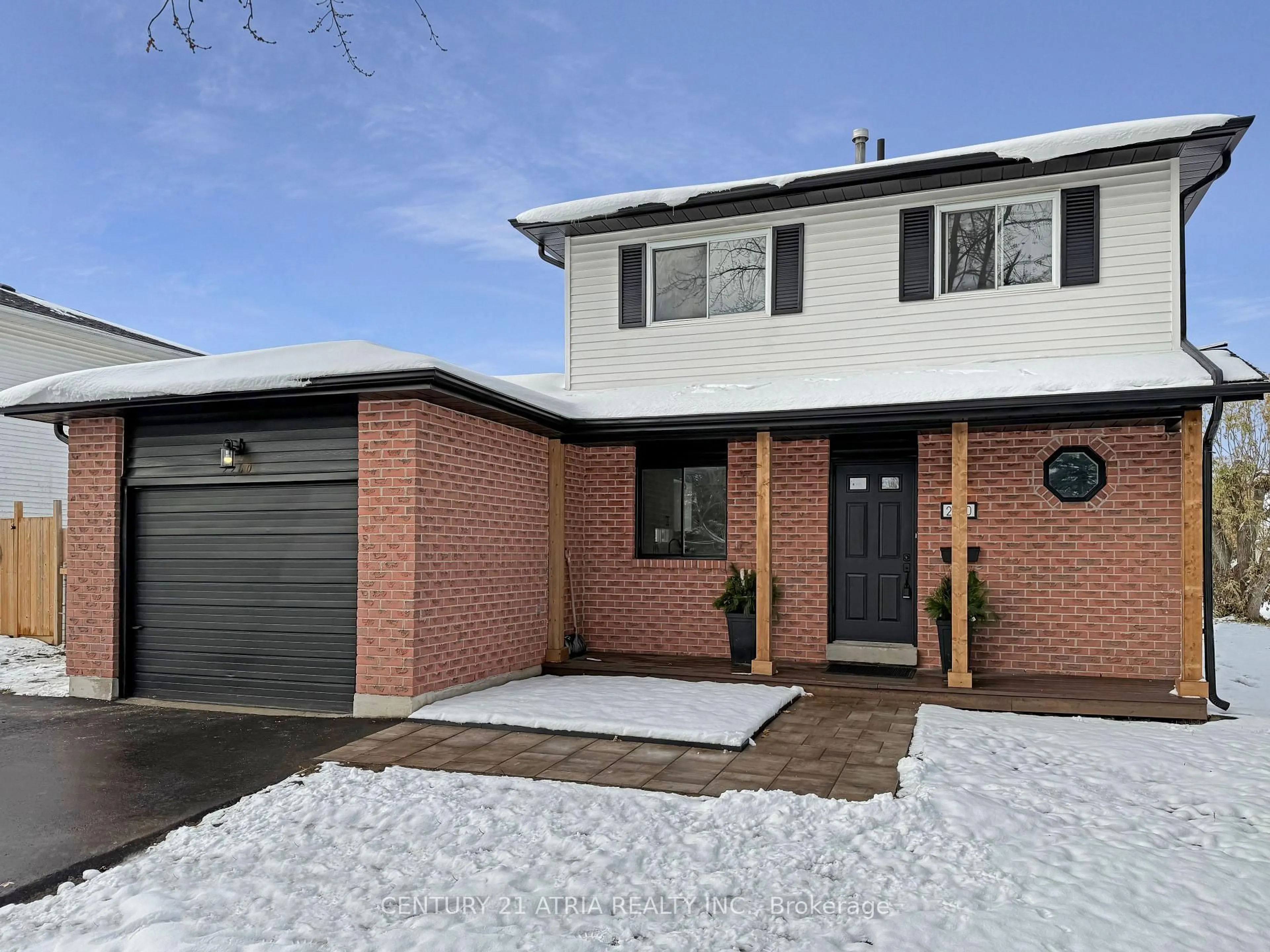 Home with brick exterior material, street for 2260 Lynn St, Innisfil Ontario L9S 1E4