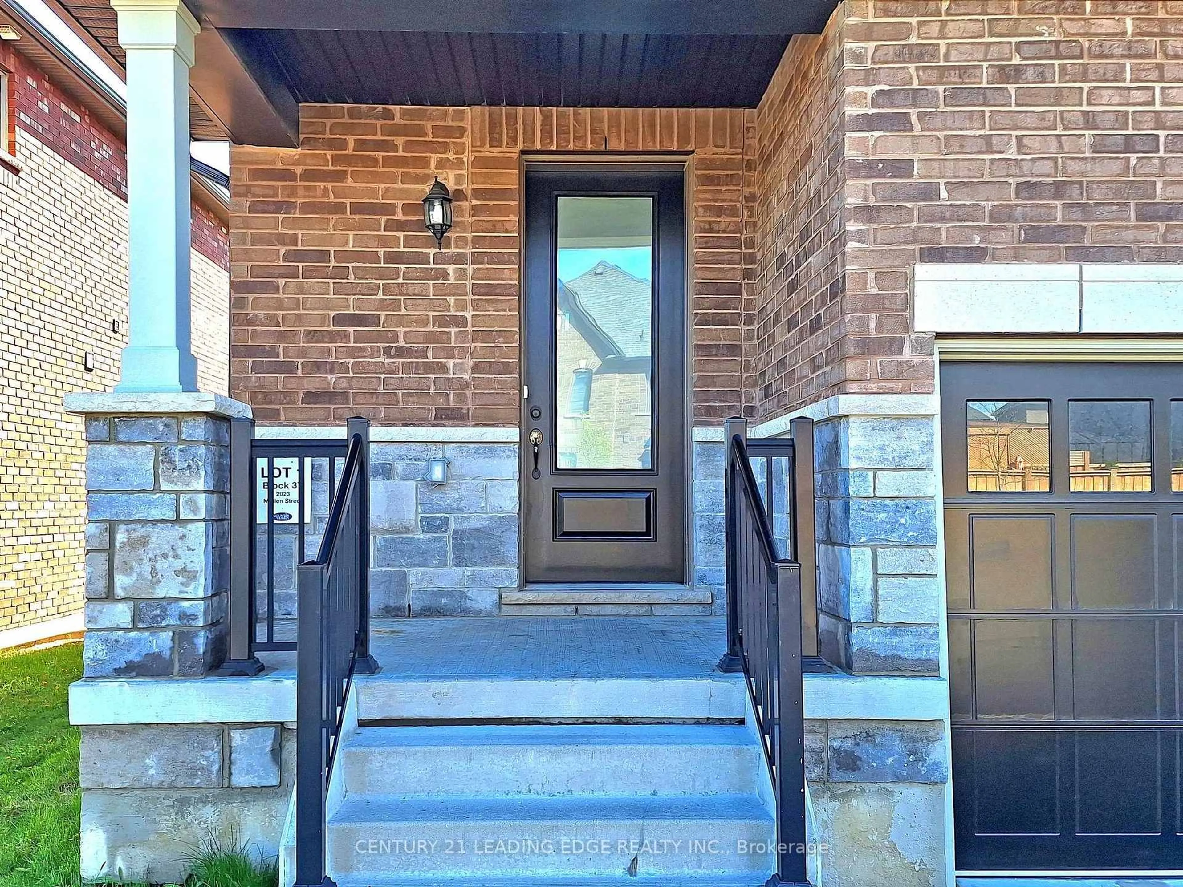 Unknown for 2023 Mullen St, Innisfil Ontario L9S 0J8