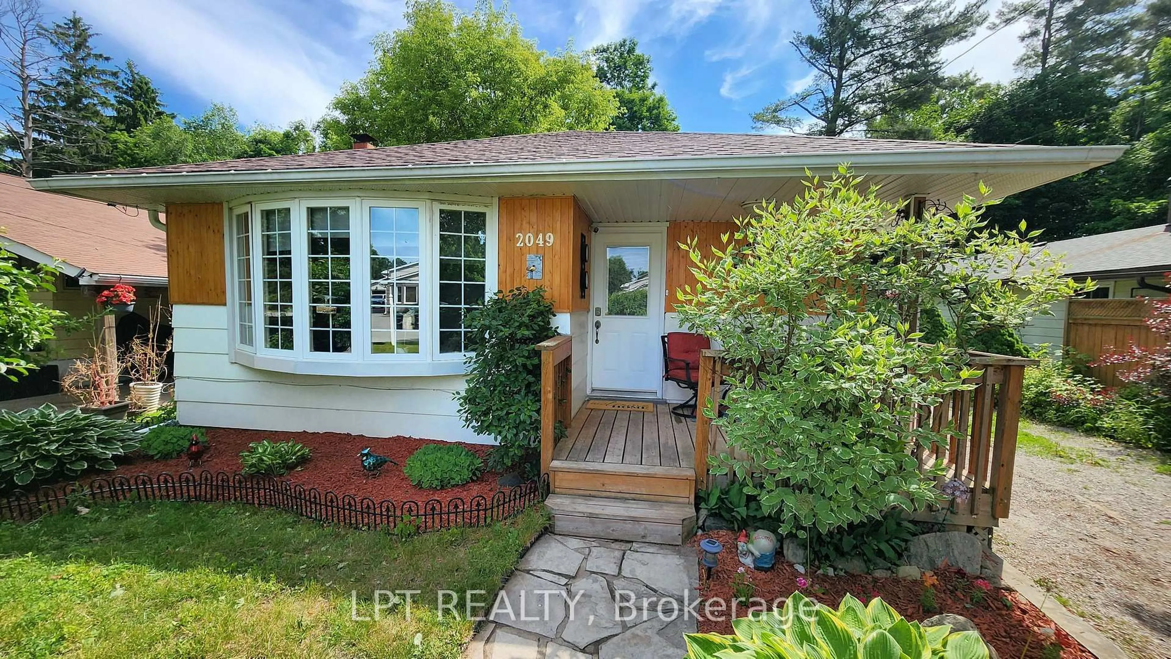 Unknown for 2049 Northern Ave, Innisfil Ontario L9S 1Z4