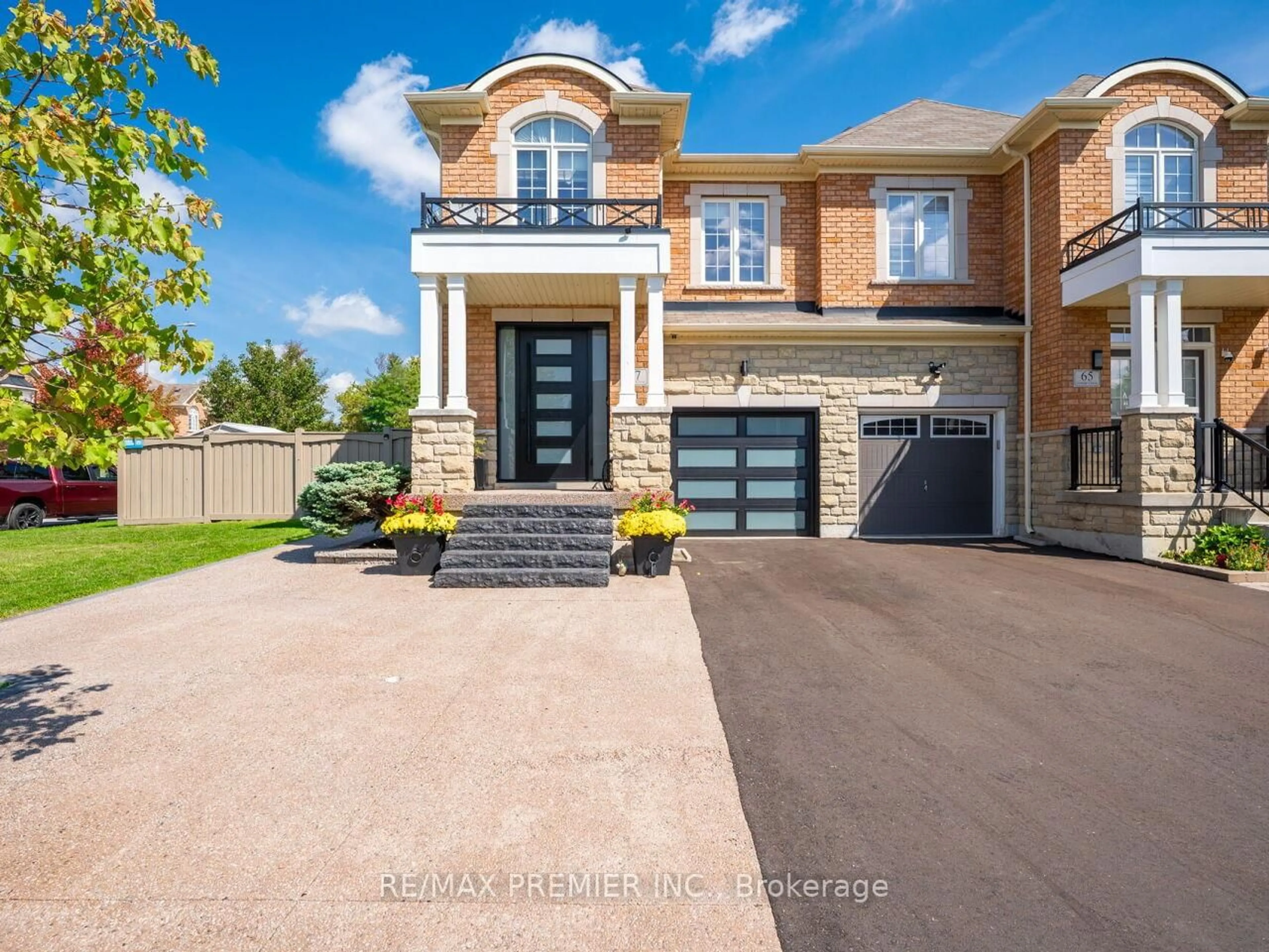 Home with brick exterior material, street for 67 Gentile Circ, Vaughan Ontario L4H 3N4