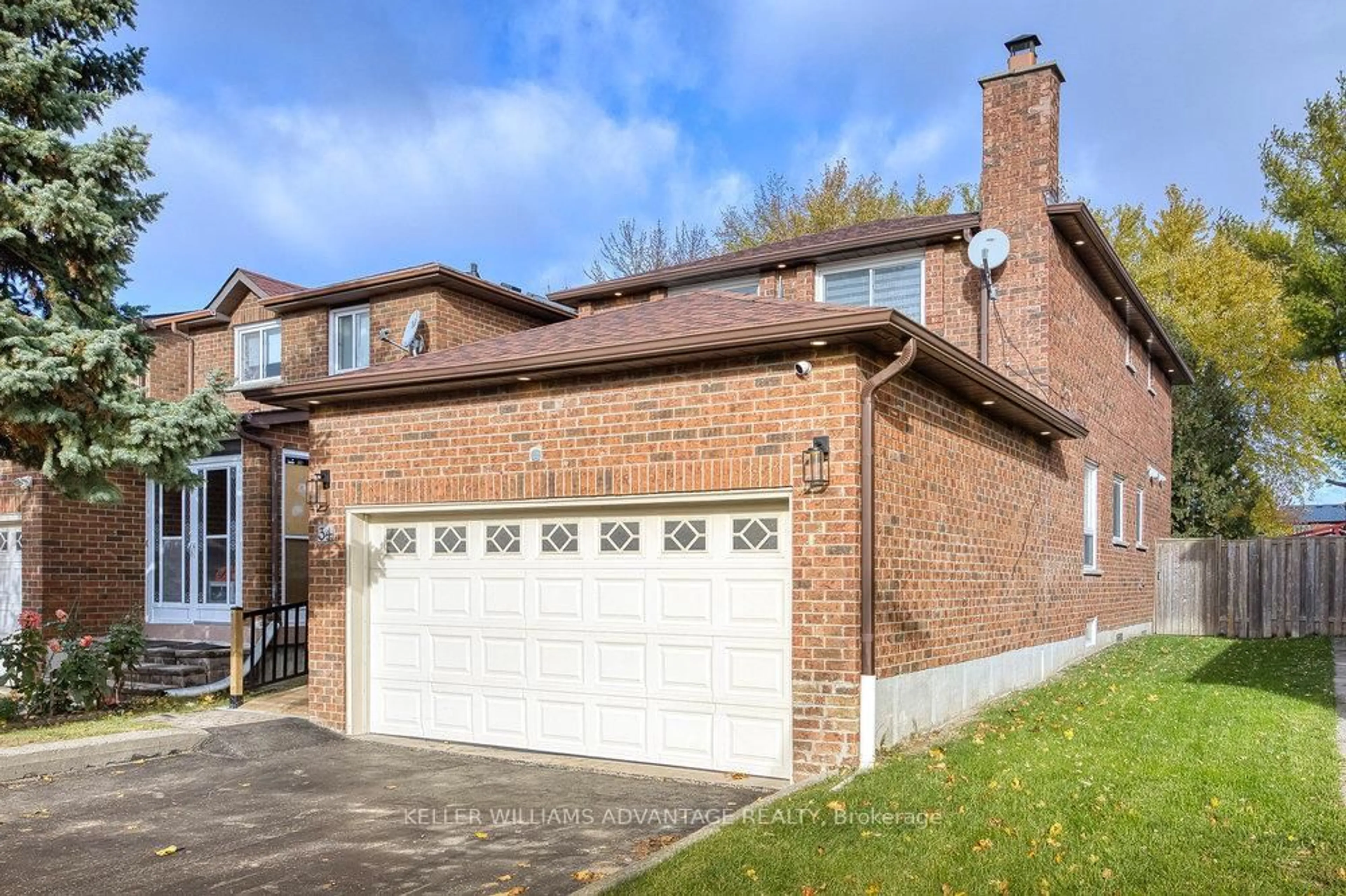 Home with brick exterior material, street for 34 Ashmore Cres, Markham Ontario L3R 6T8