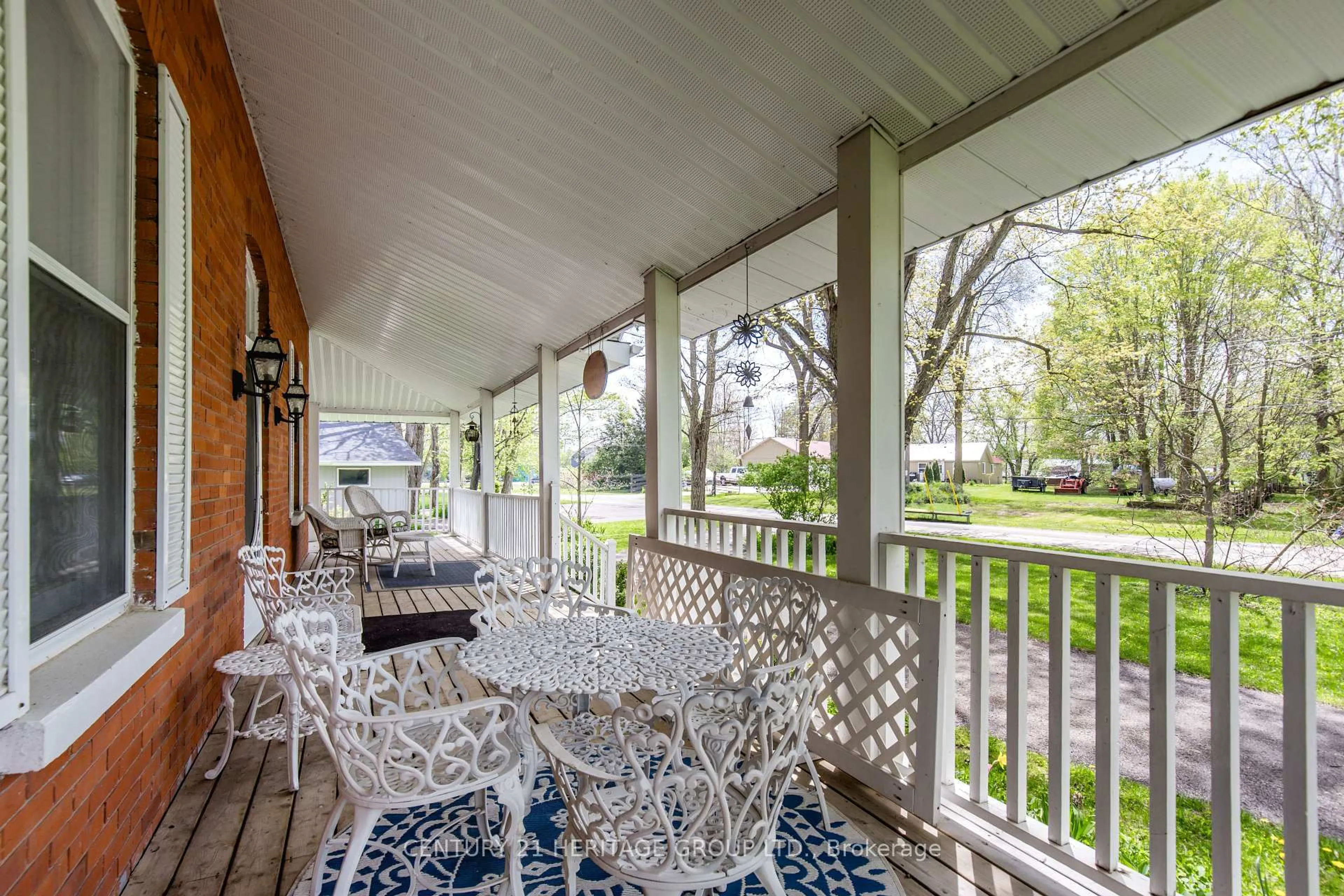 Patio, street for 4 Thomas St, Adjala-Tosorontio Ontario L0M 1K0