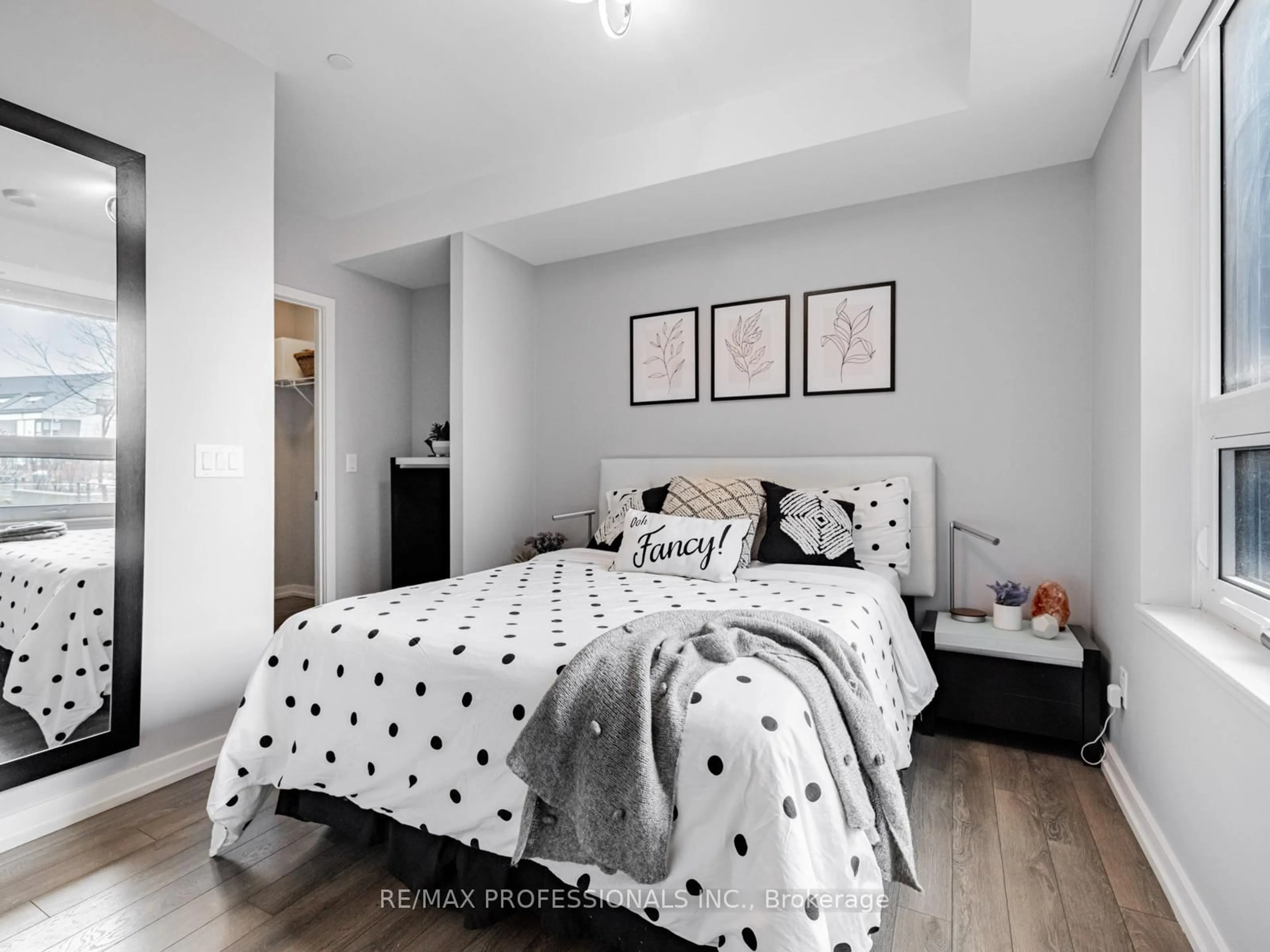 Bedroom with bed, unknown for 241 Sea Ray Ave #A101, Innisfil Ontario L9S 0L9