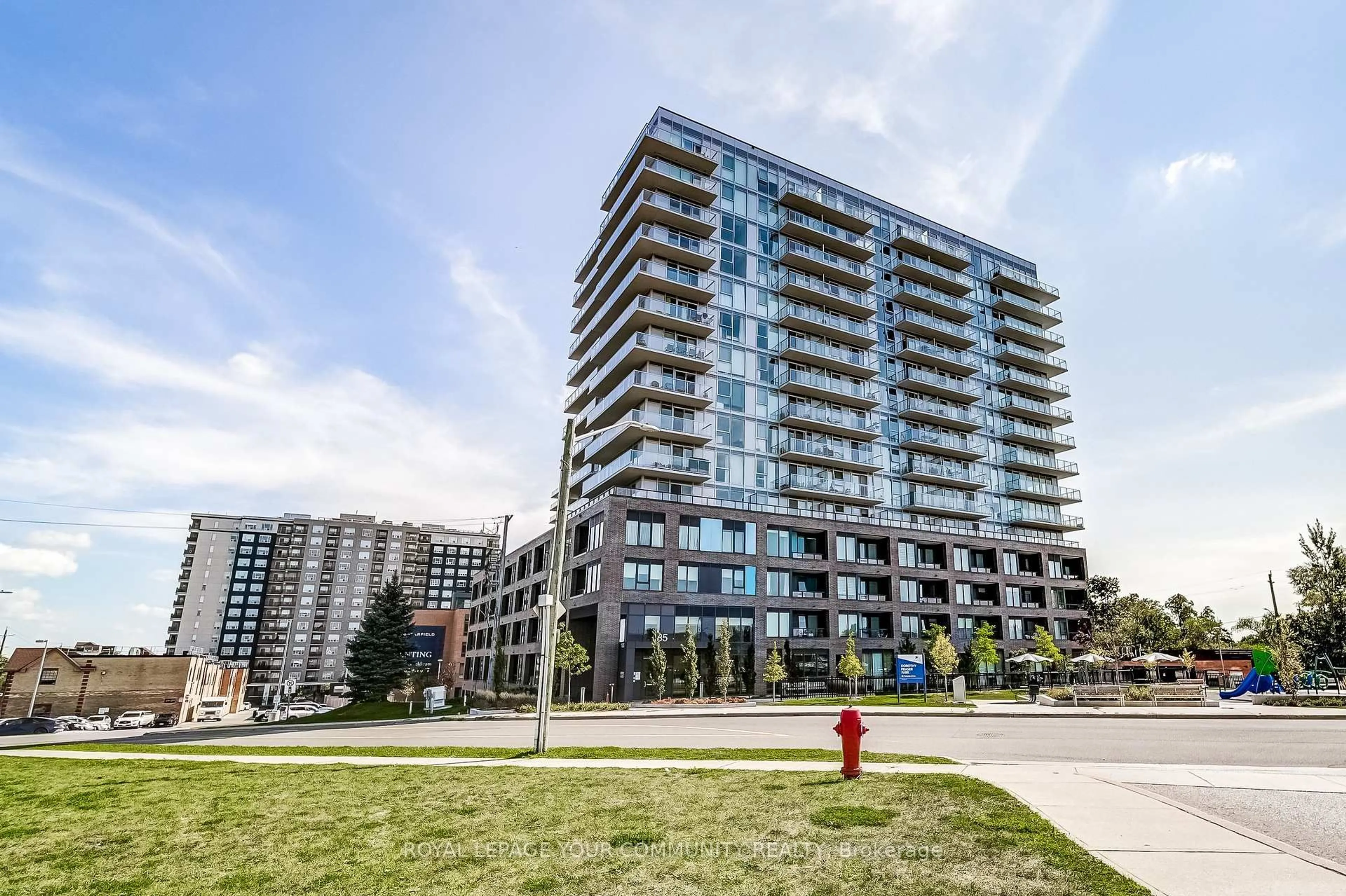 Unknown for 185 Deerfield Rd #1110, Newmarket Ontario L3Y 0G7