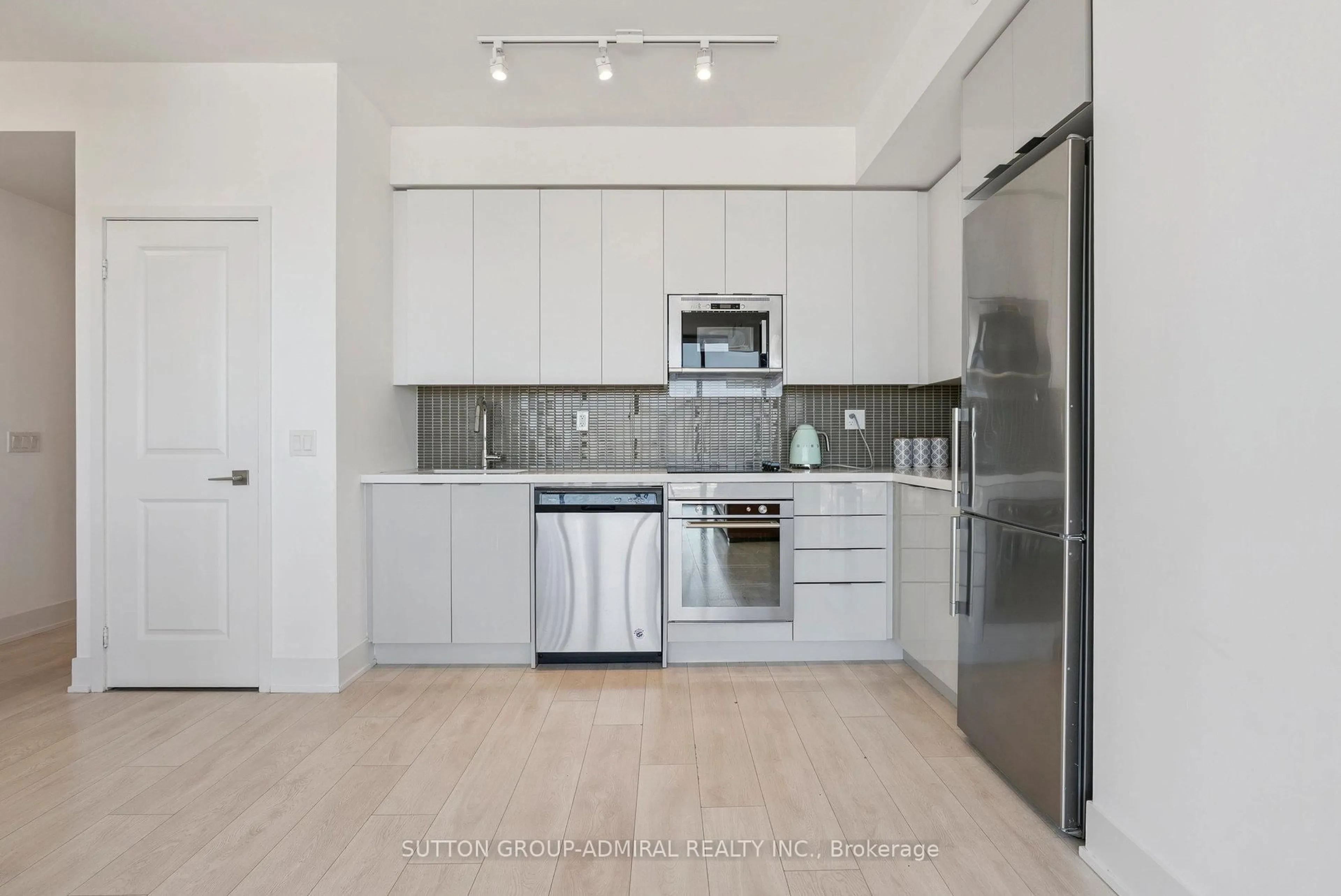 Unknown for 2916 Highway 7 Rd #1507, Vaughan Ontario L4K 0K6