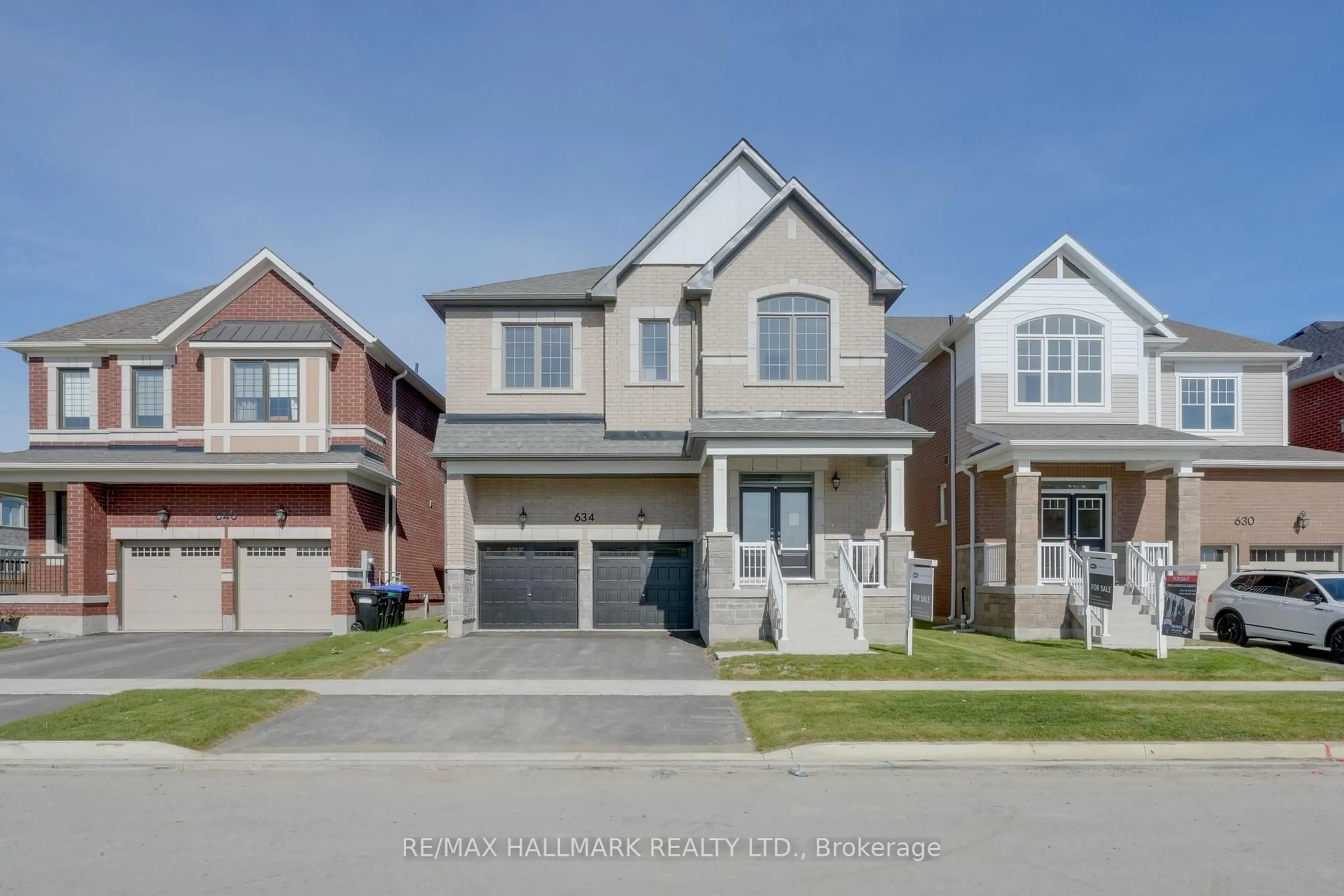 Unknown for 634 Newlove St, Innisfil Ontario L9S 0S2