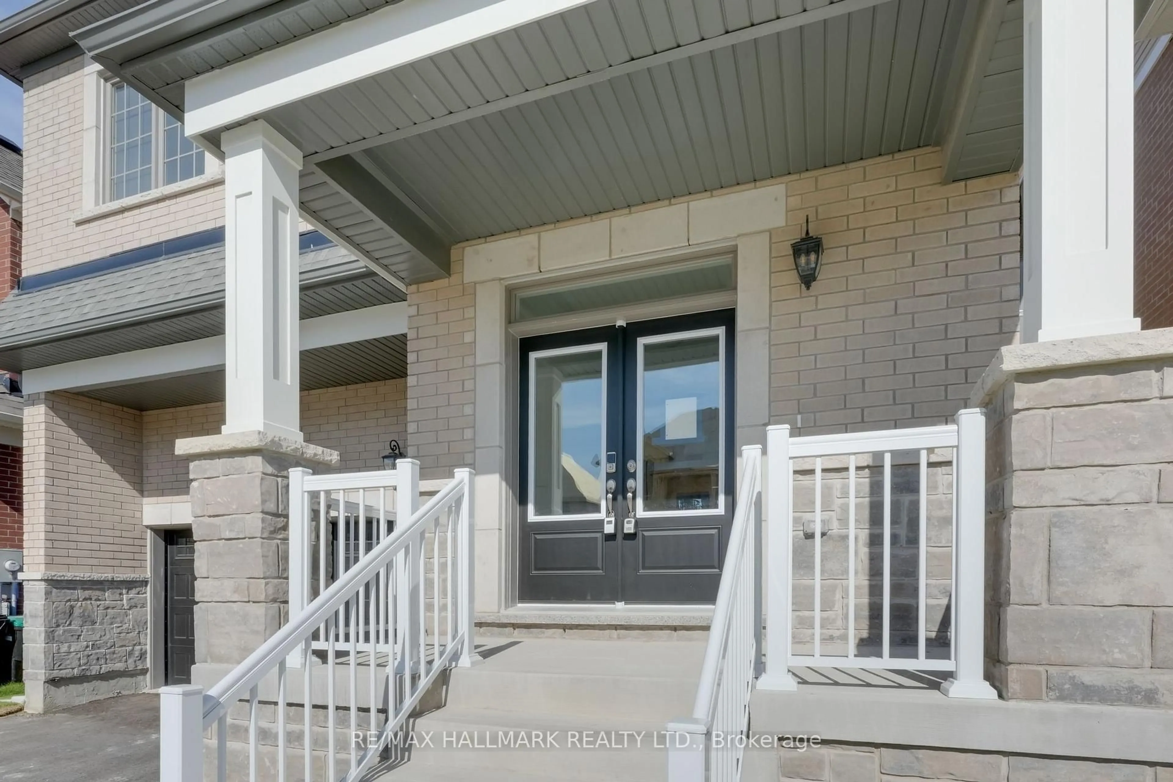 Unknown for 634 Newlove St, Innisfil Ontario L9S 0S2