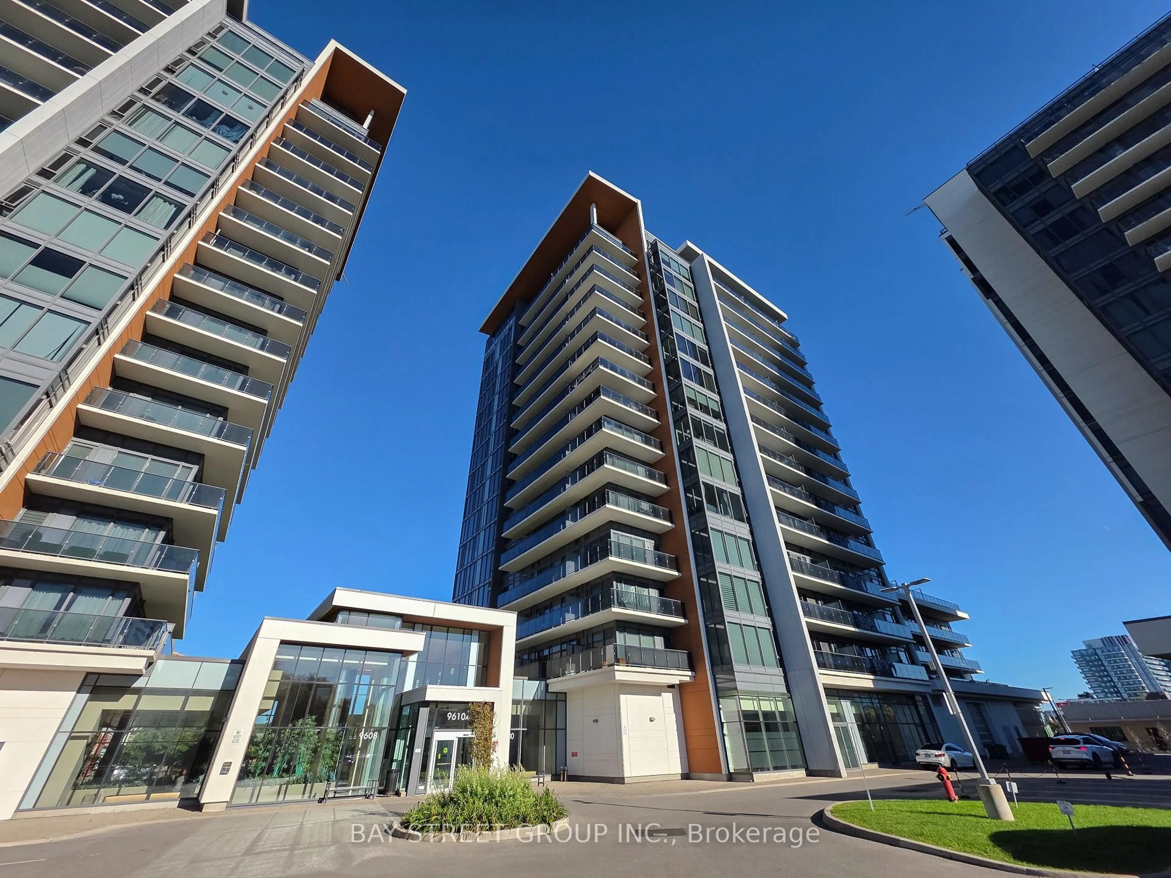 Unknown for 9608 Yonge St #705B, Richmond Hill Ontario L4C 0X4