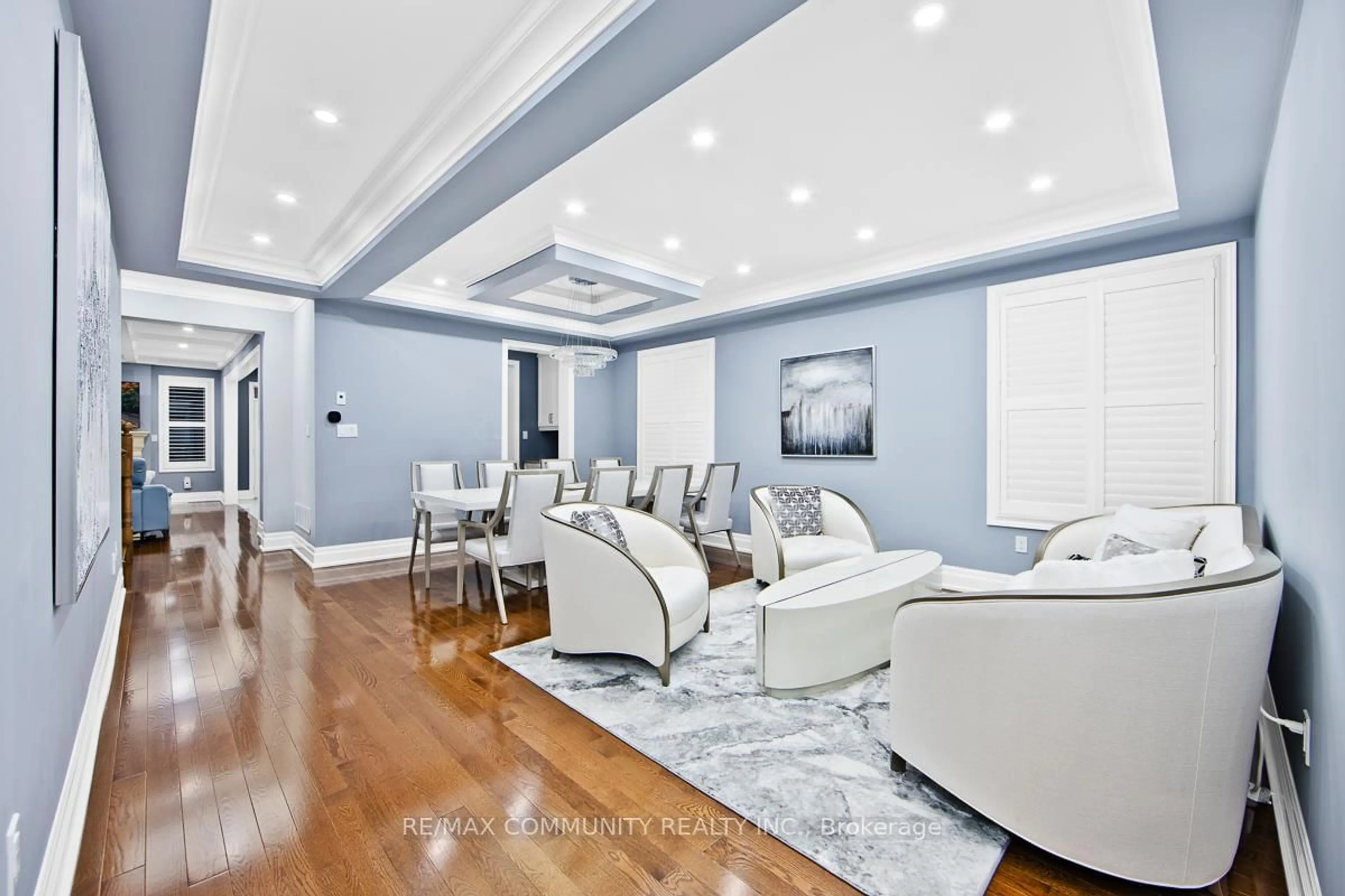 Living room with furniture, unknown for 7 Seager St, Richmond Hill Ontario L4S 0H1