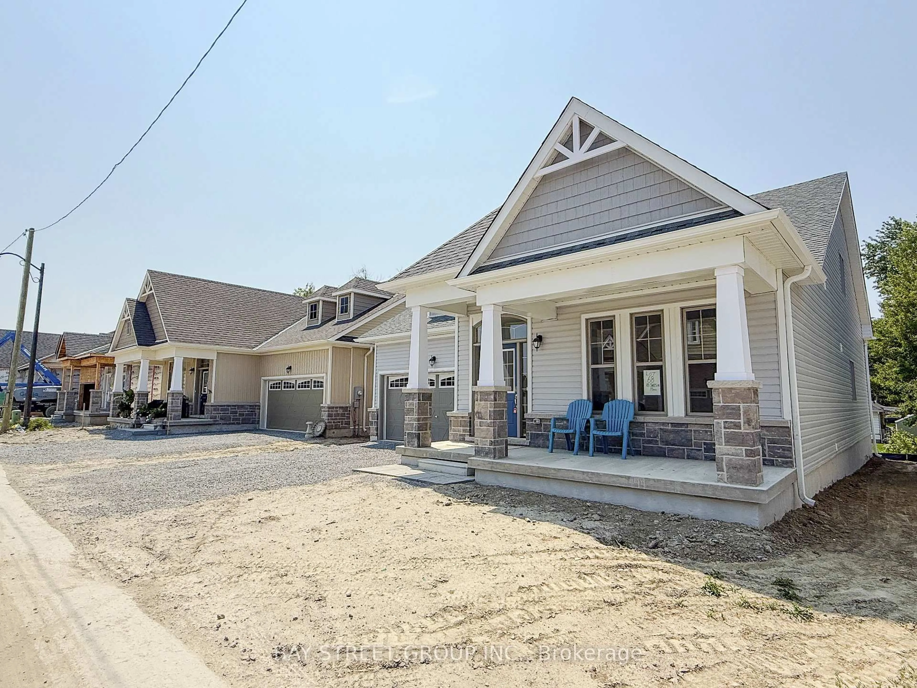 Home with brick exterior material, street for 18 Shelson Pl, Georgina Ontario L0E 1R0