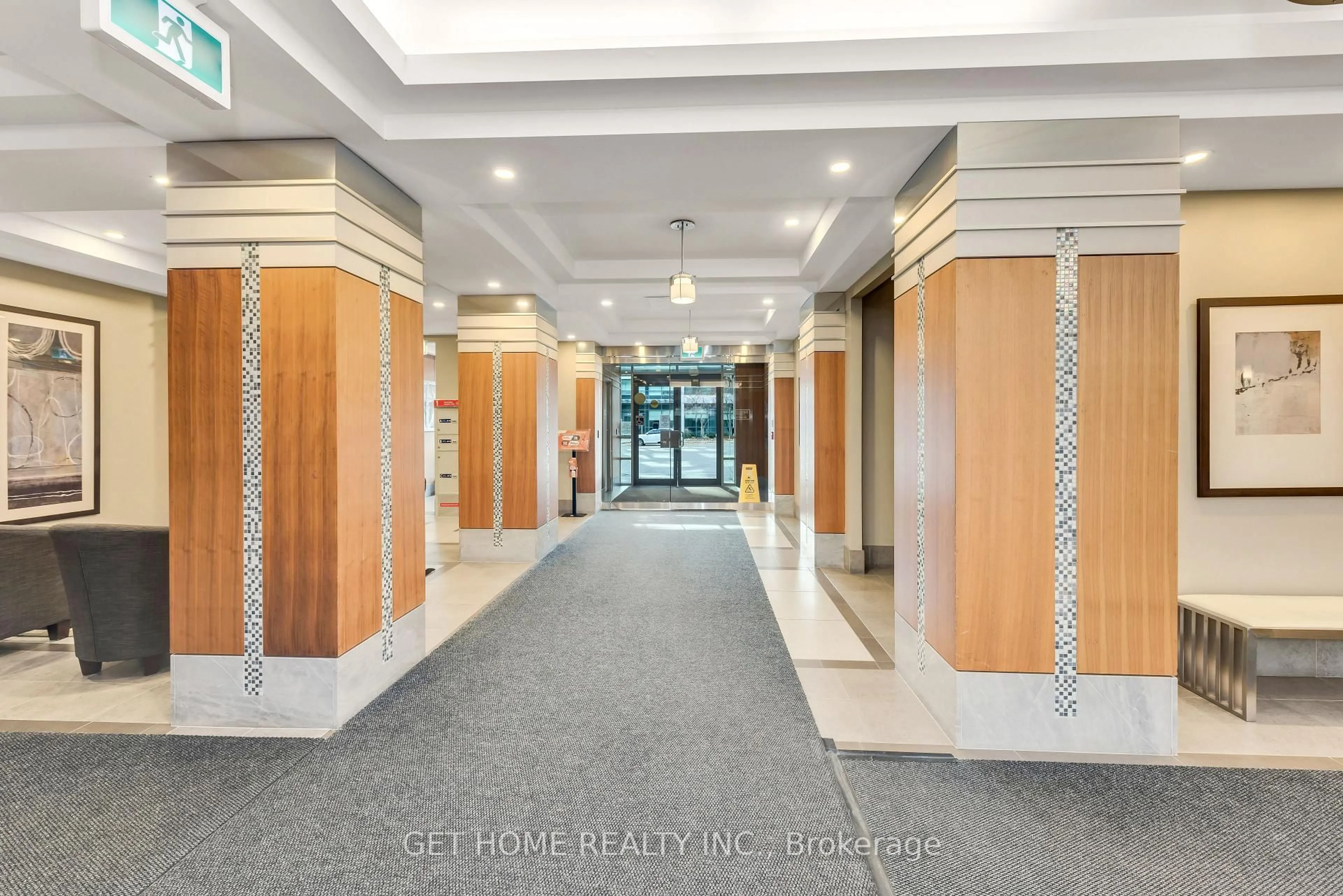 Indoor foyer for 30 Clegg Rd #101, Markham Ontario L6G 0B4