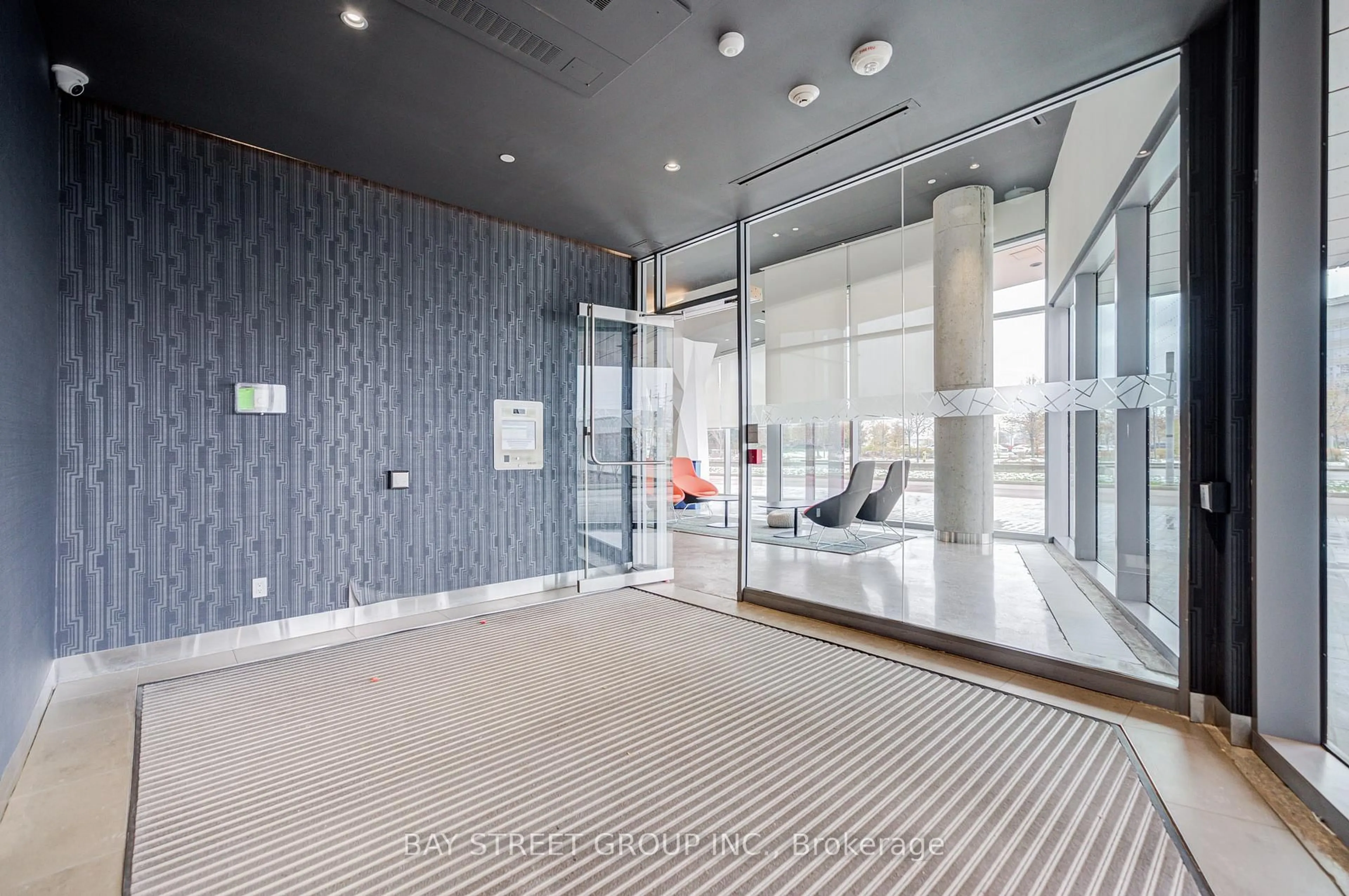 Indoor foyer for 8 Rouge Valley Dr #302B, Markham Ontario L6G 0G8