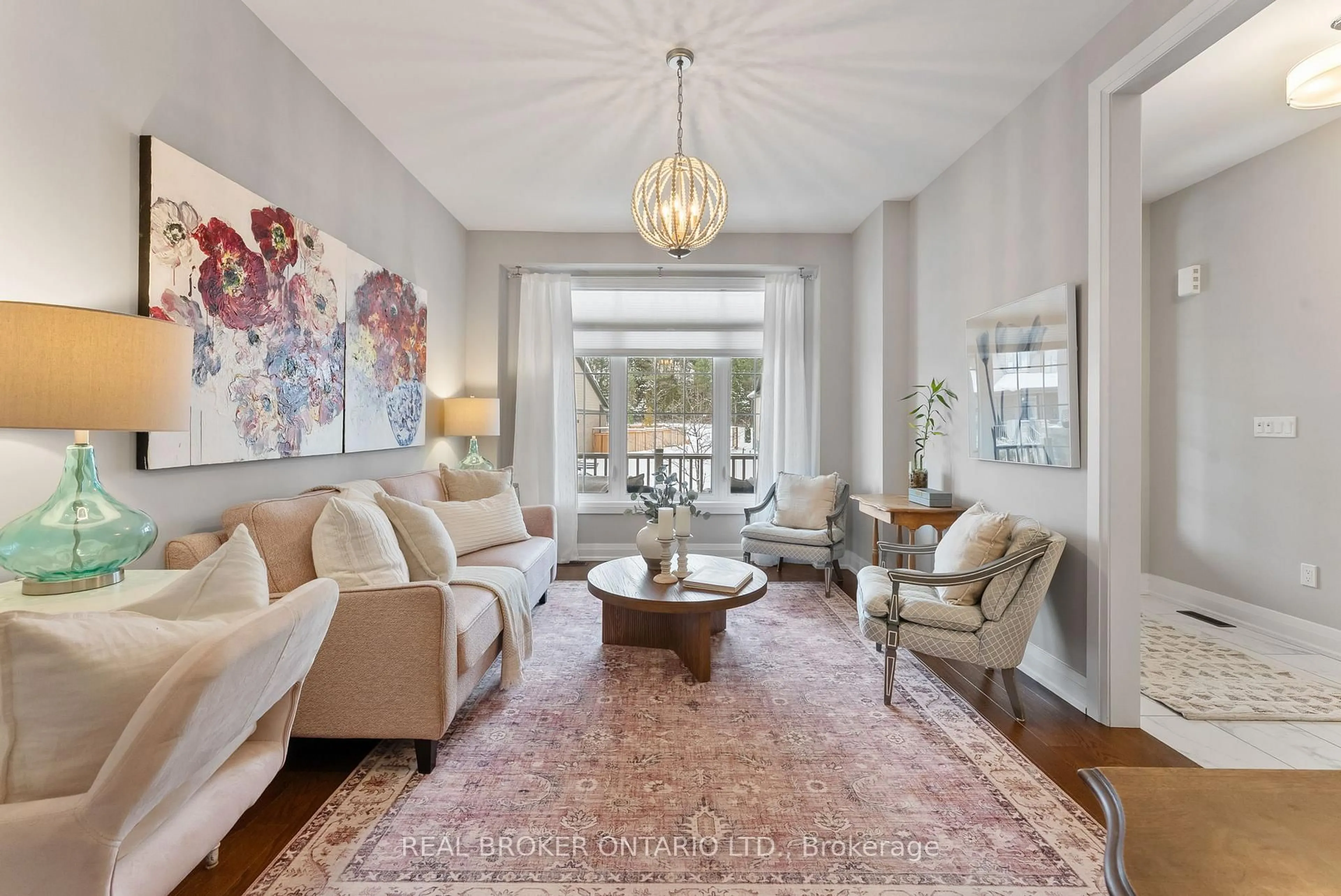 Living room with furniture, unknown for 24 Howard Williams Crt, Uxbridge Ontario L9P 0R2