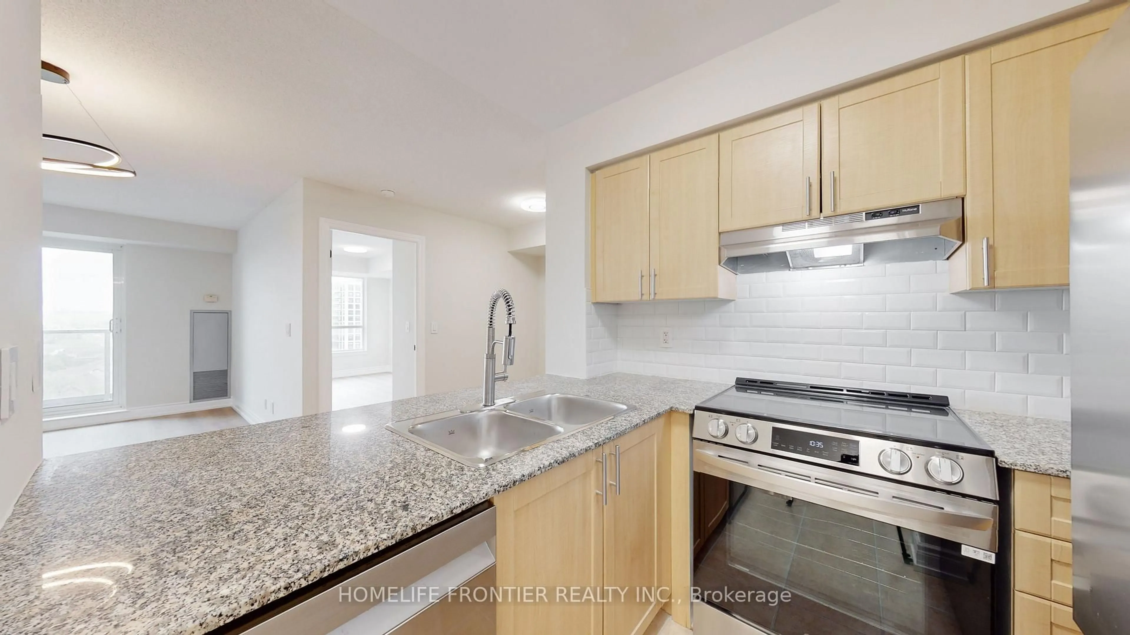 Standard kitchen, unknown for 7 North Park Rd #1007, Vaughan Ontario L4J 0C9