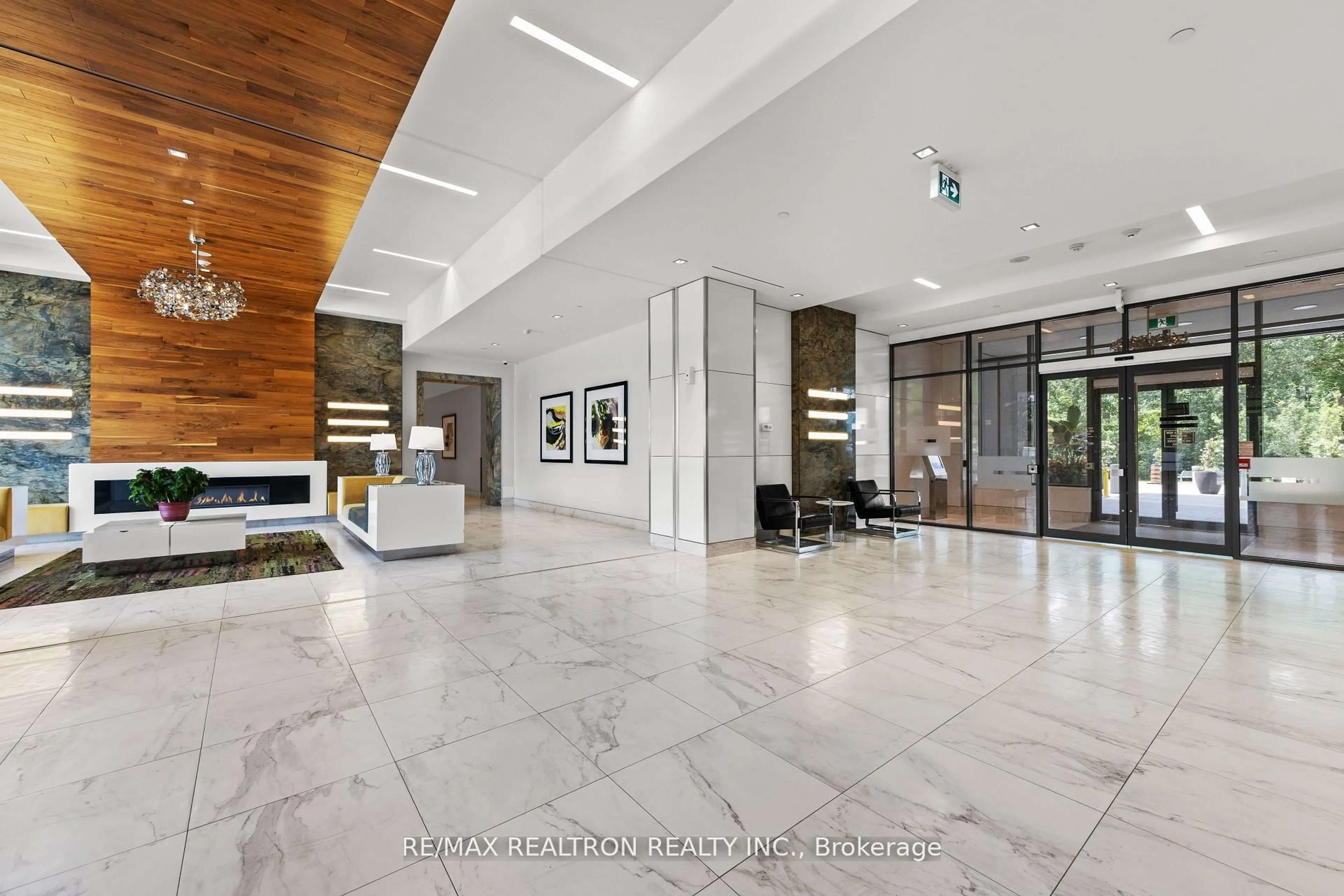 Lobby for 7900 Bathurst St #229, Vaughan Ontario L4J 0J9