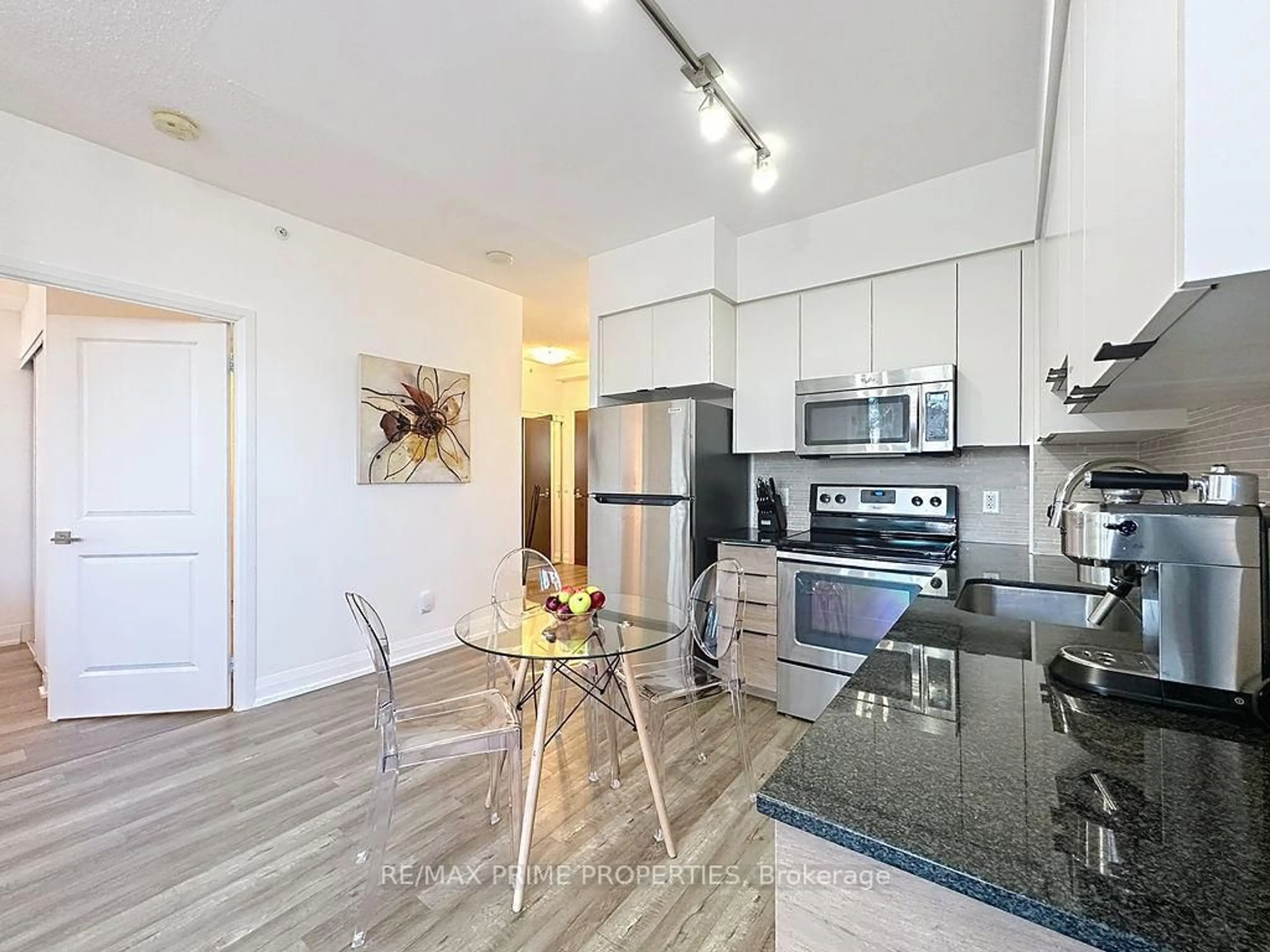 Open concept kitchen, unknown for 85 North Park Rd #205, Vaughan Ontario L4J 0H9