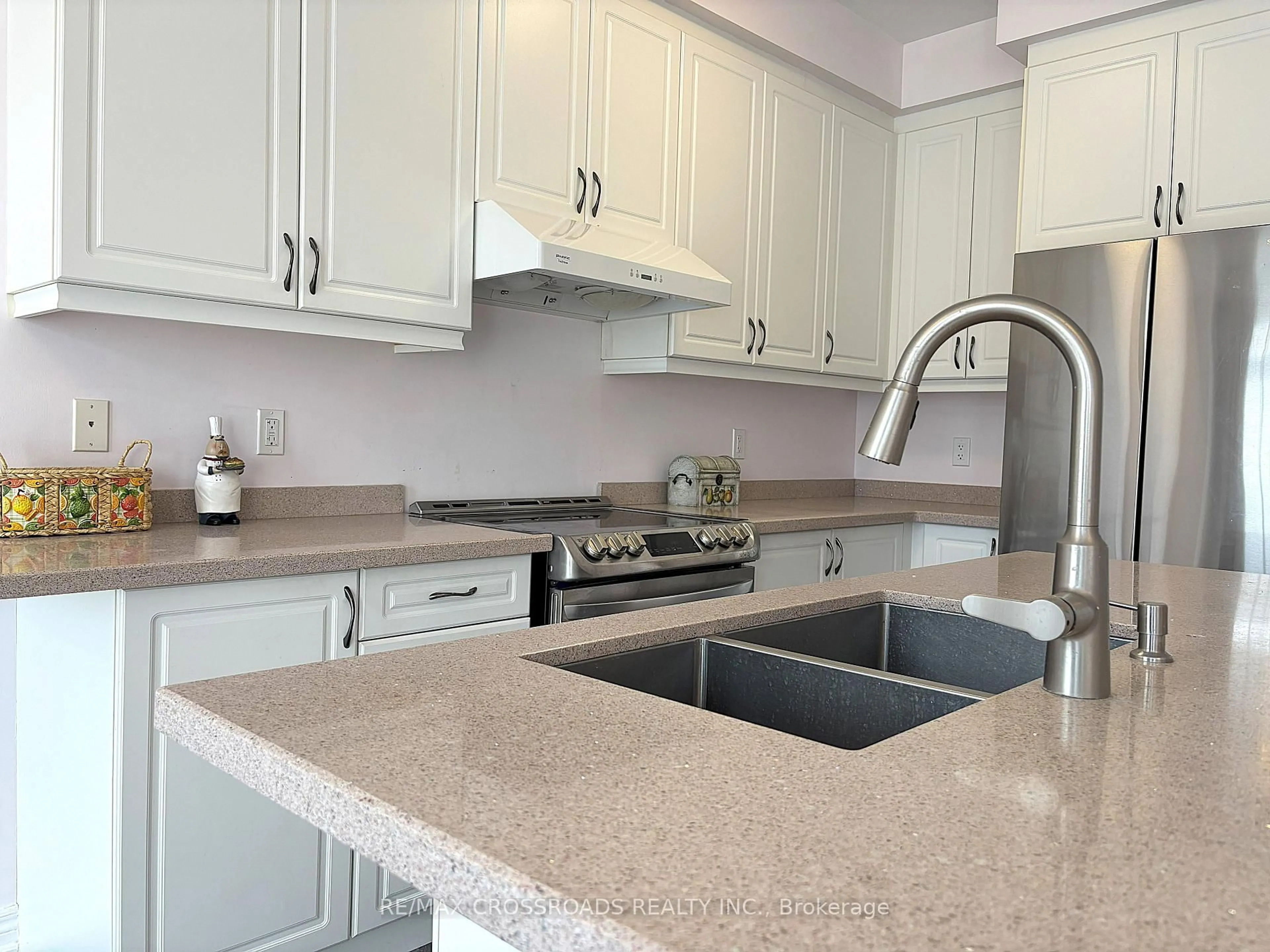 Unknown for 49 Memon Pl, Markham Ontario L6E 0S1