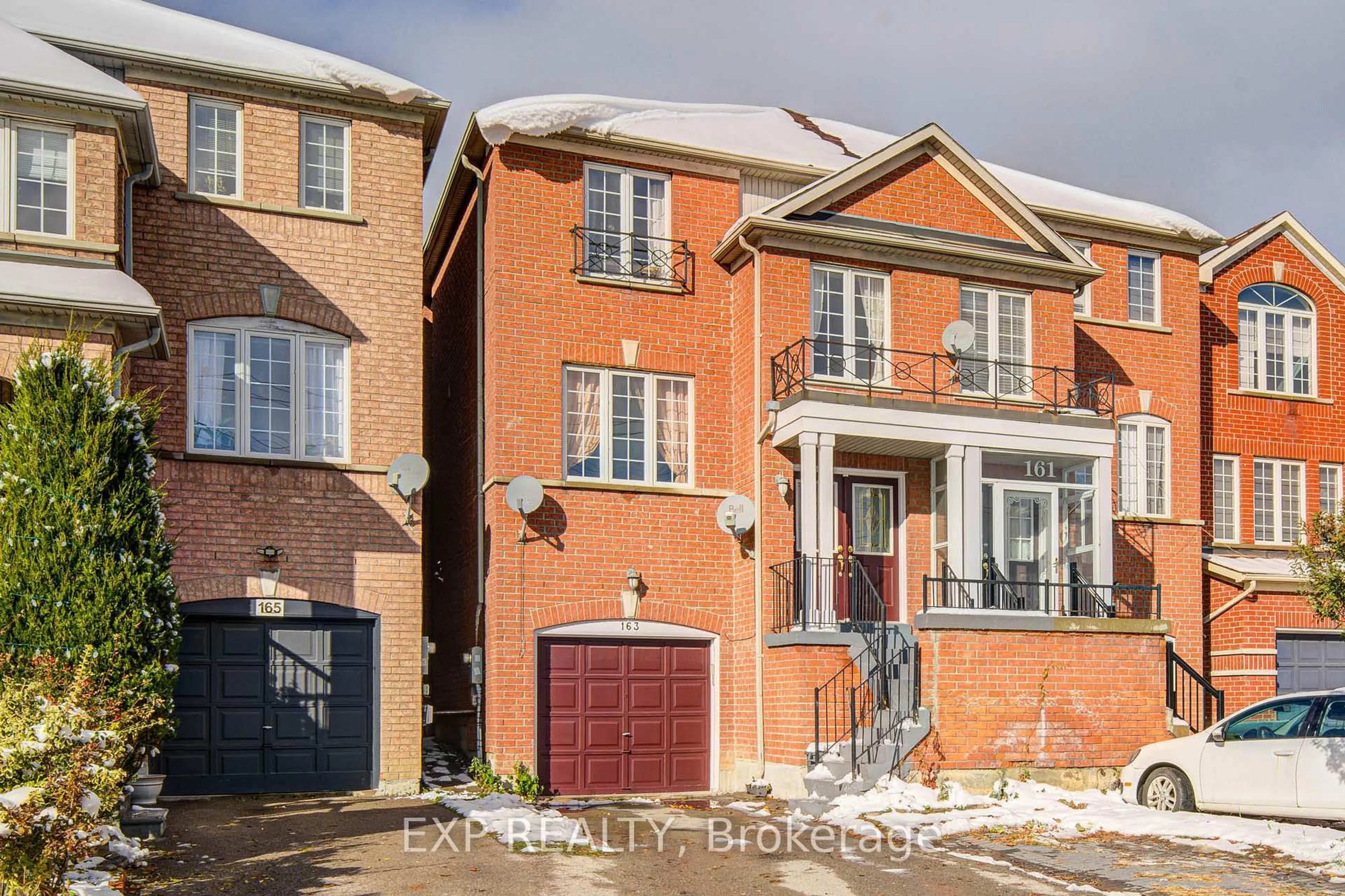 Home with brick exterior material, street for 163 Sassafras Circ, Vaughan Ontario L4J 8M6