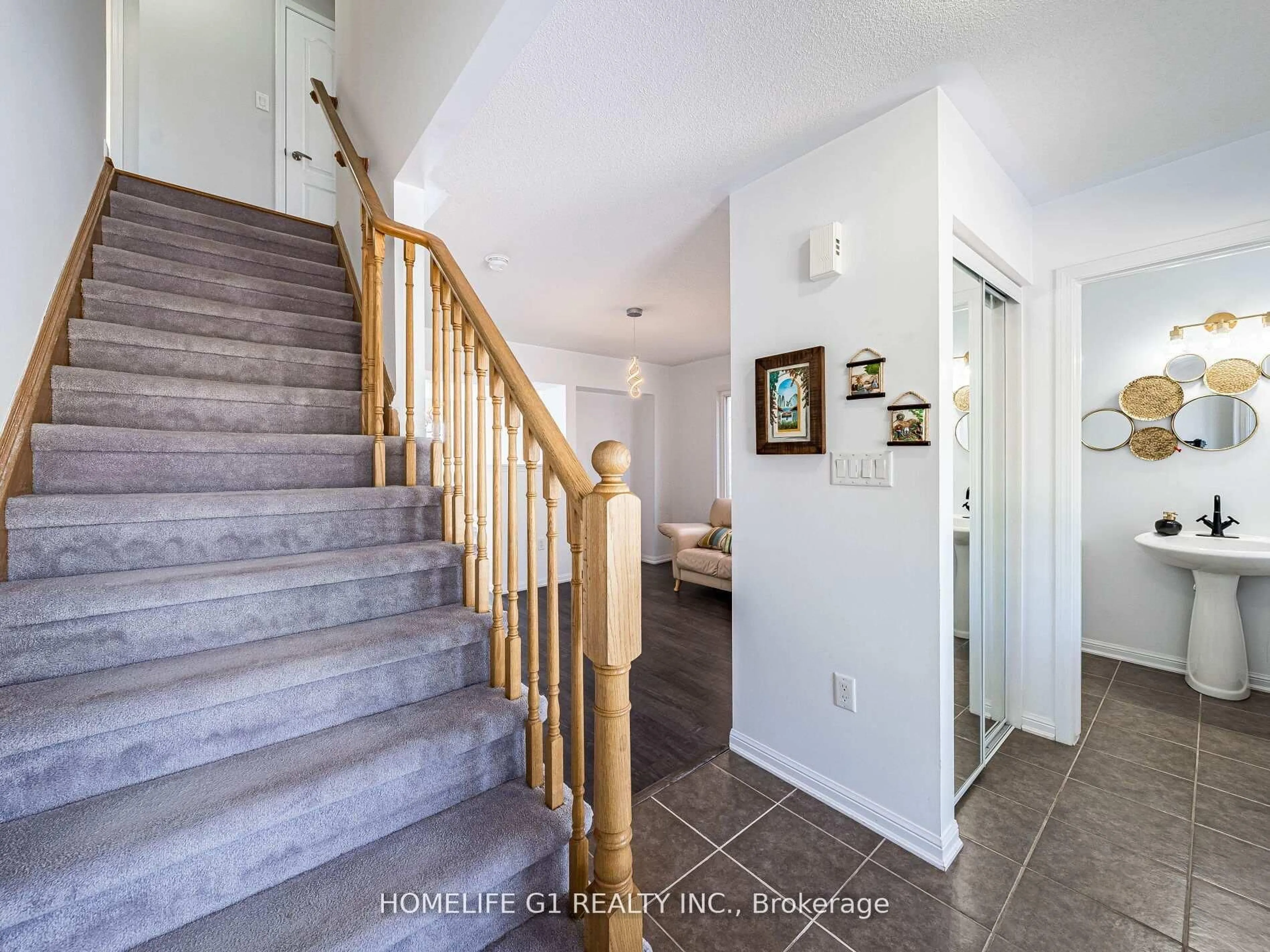 Unknown for 23 Davidson Dr, New Tecumseth Ontario L9R 0E4