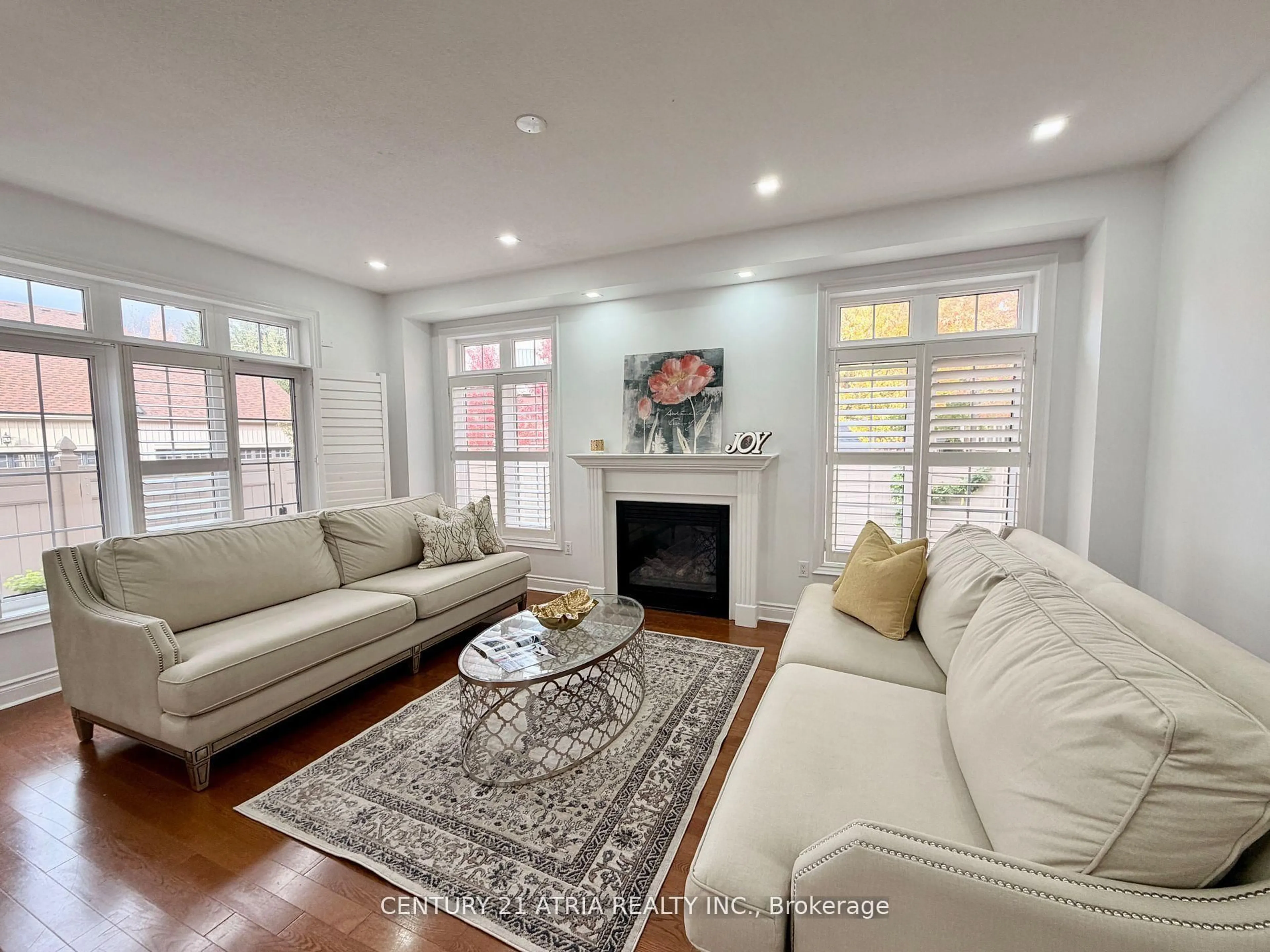 Living room with furniture, unknown for 14 West Normandy Dr, Markham Ontario L6B 0A8