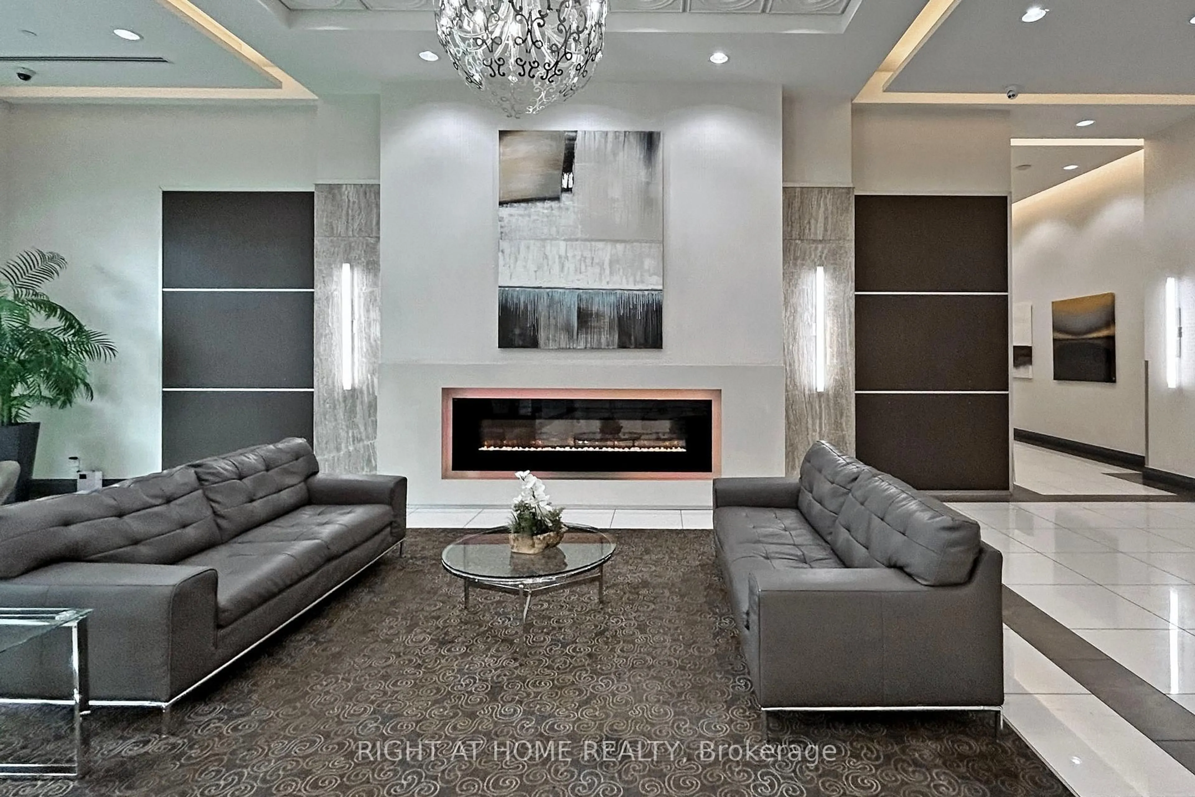 Living room with furniture, unknown for 7161 Yonge St #1127, Markham Ontario L3T 0C8