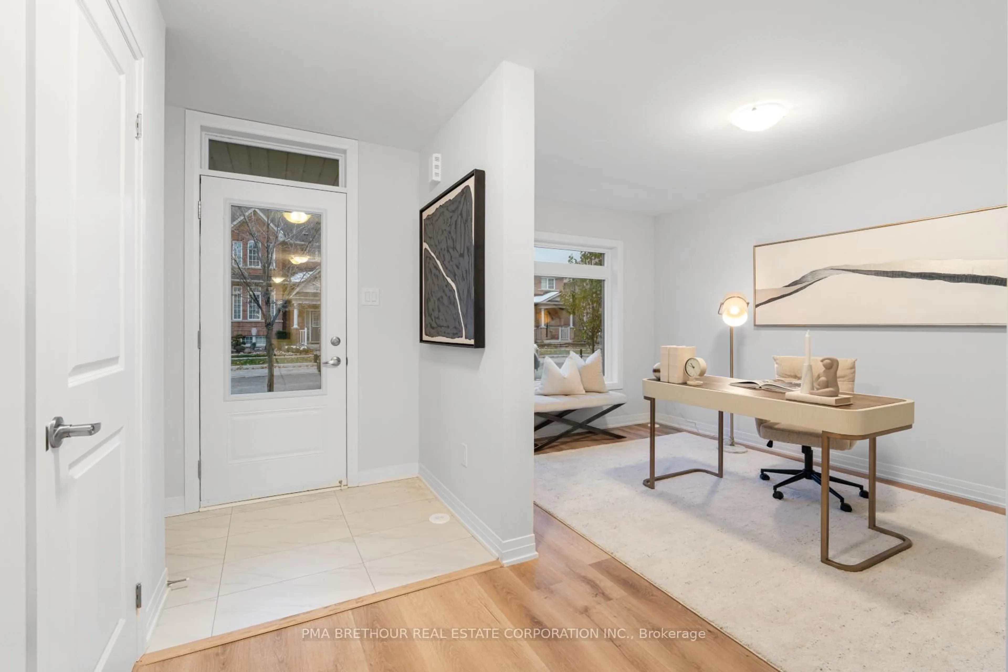 Indoor entryway for 99 Rustle Woods Ave, Markham Ontario L6B 0V2