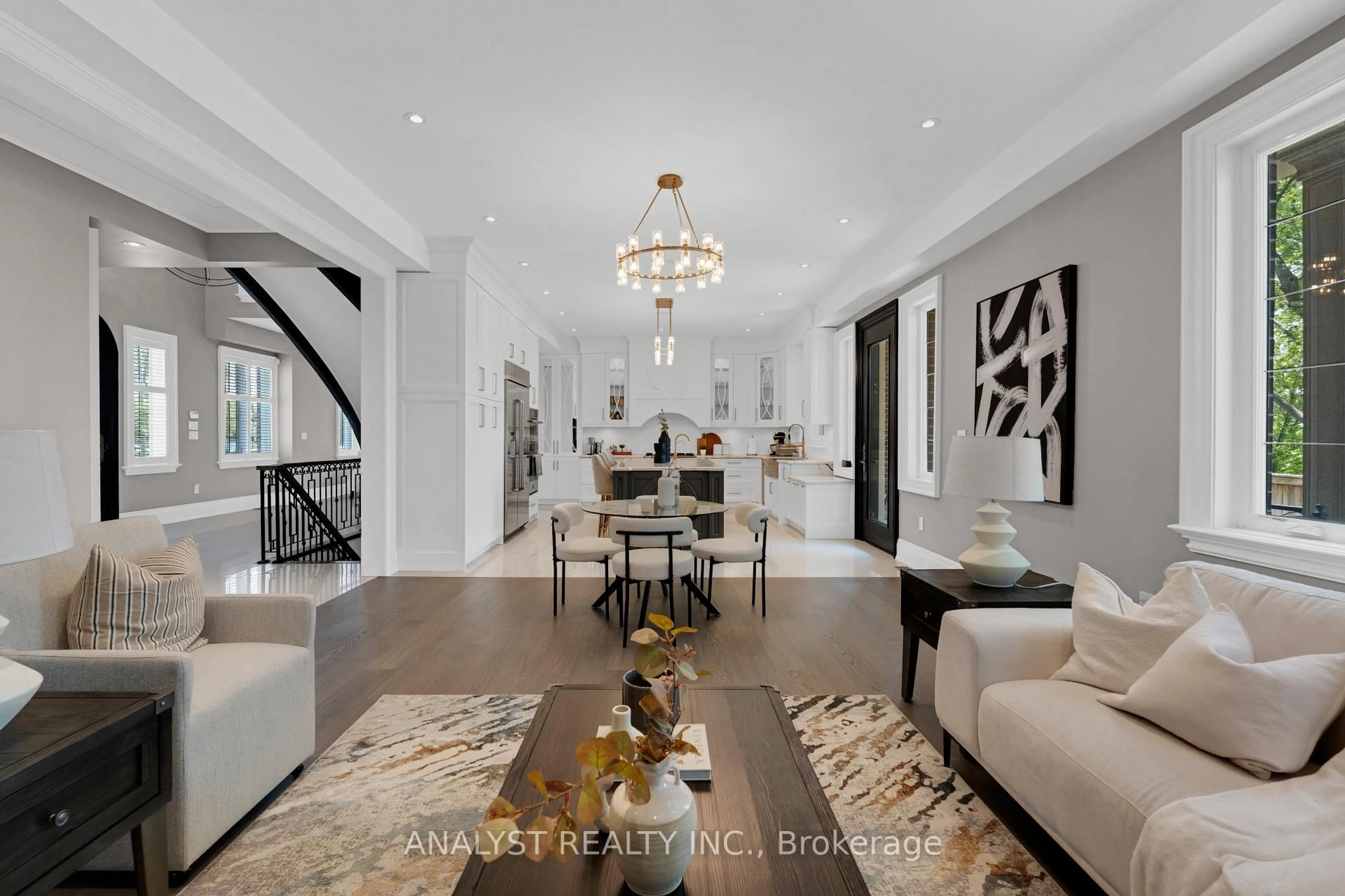 Unknown for 10690 Islington Ave, Vaughan Ontario L0J 1C0