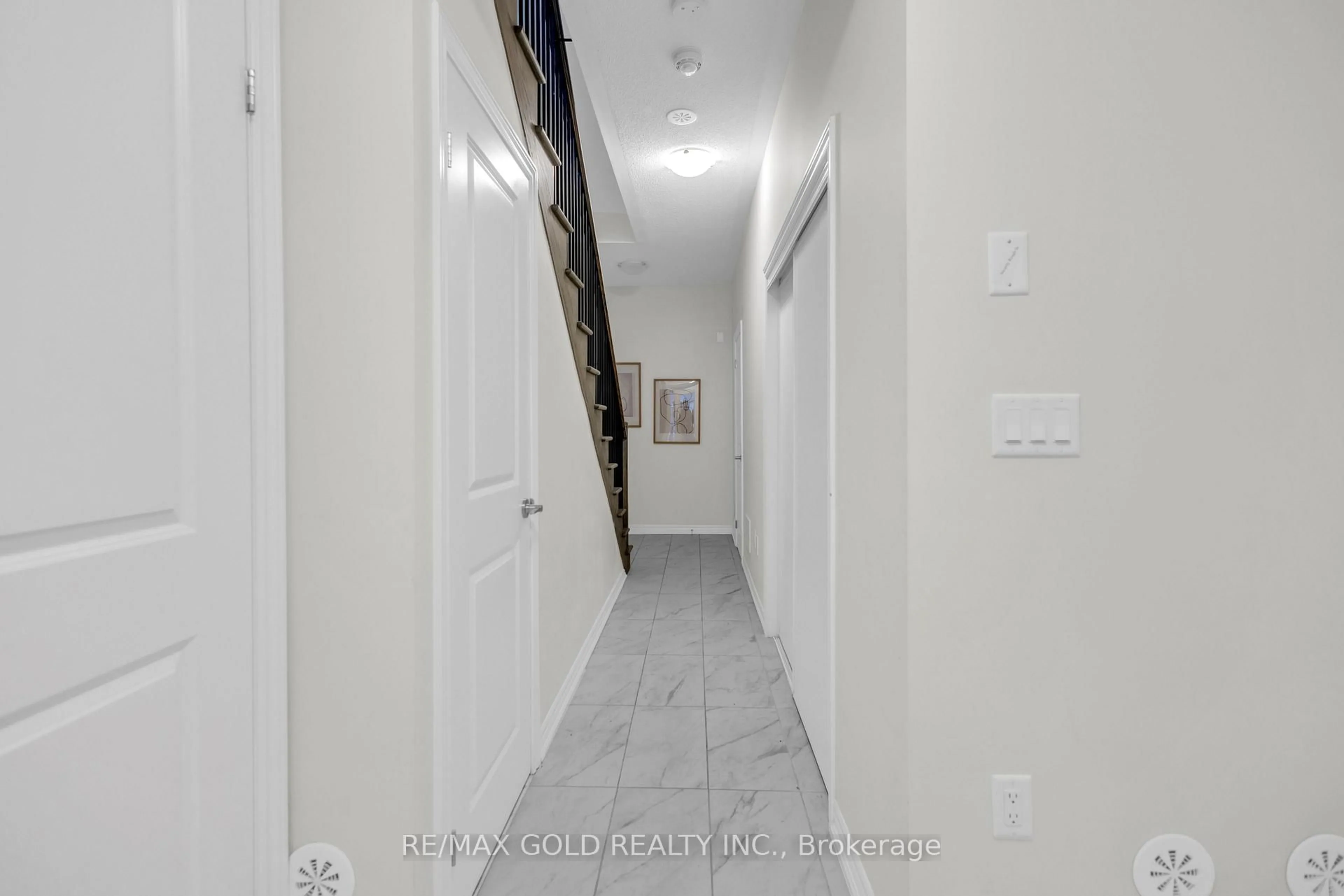 Unknown for 47 Montrose Blvd, Bradford West Gwillimbury Ontario L3Z 4P1