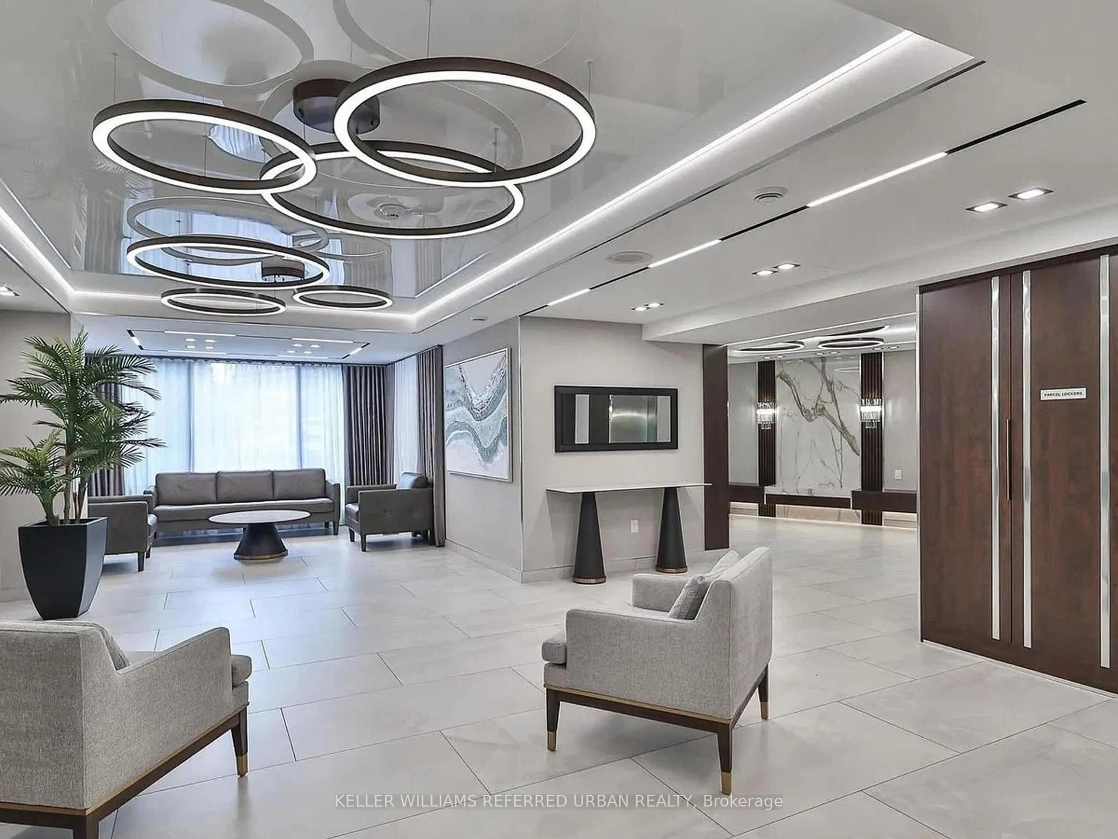 Lobby for 30 Harding Blvd #803, Richmond Hill Ontario L4C 9M3