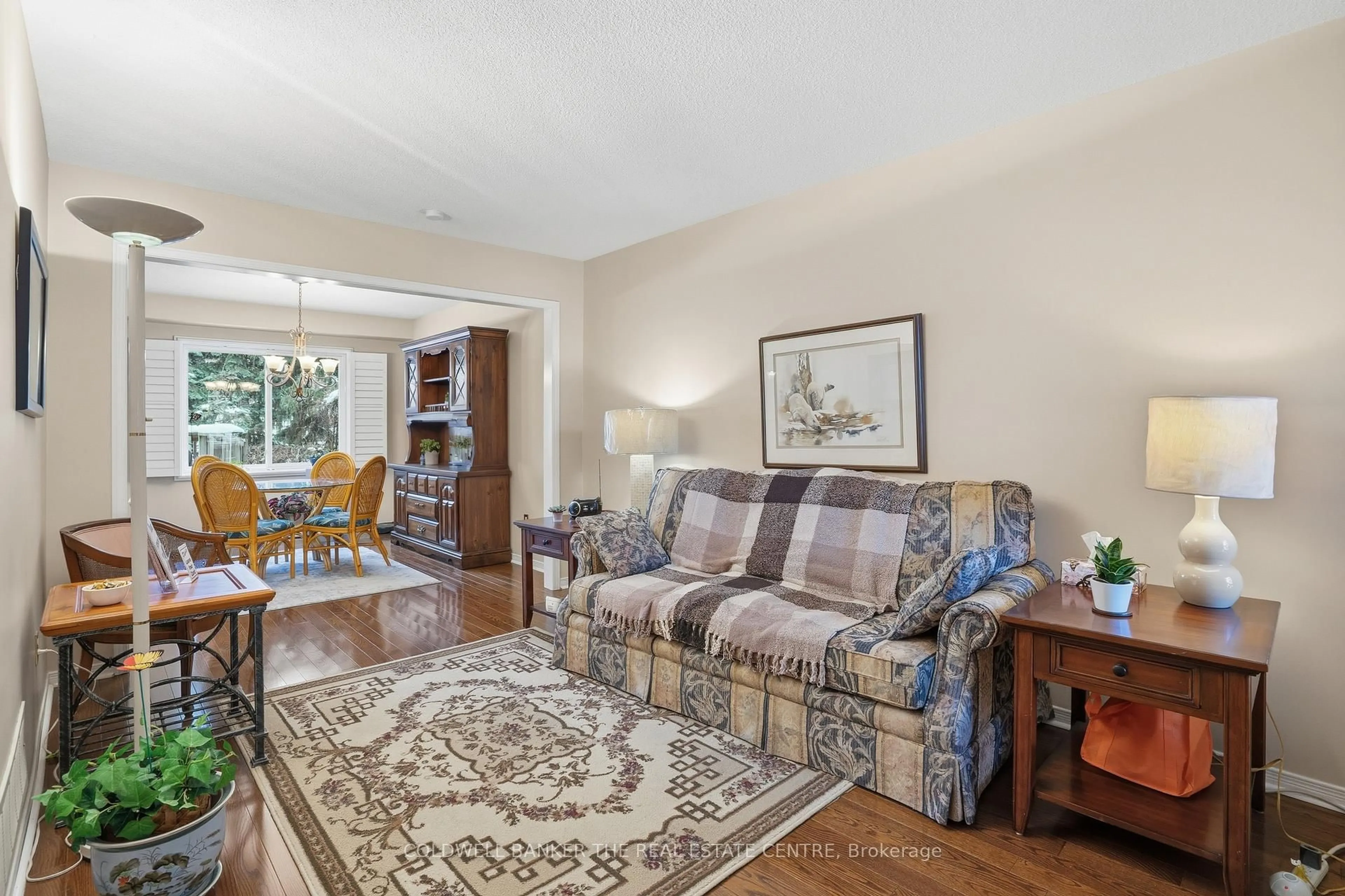 Living room with furniture, unknown for 796 Shanahan Blvd, Newmarket Ontario L3X 1P9