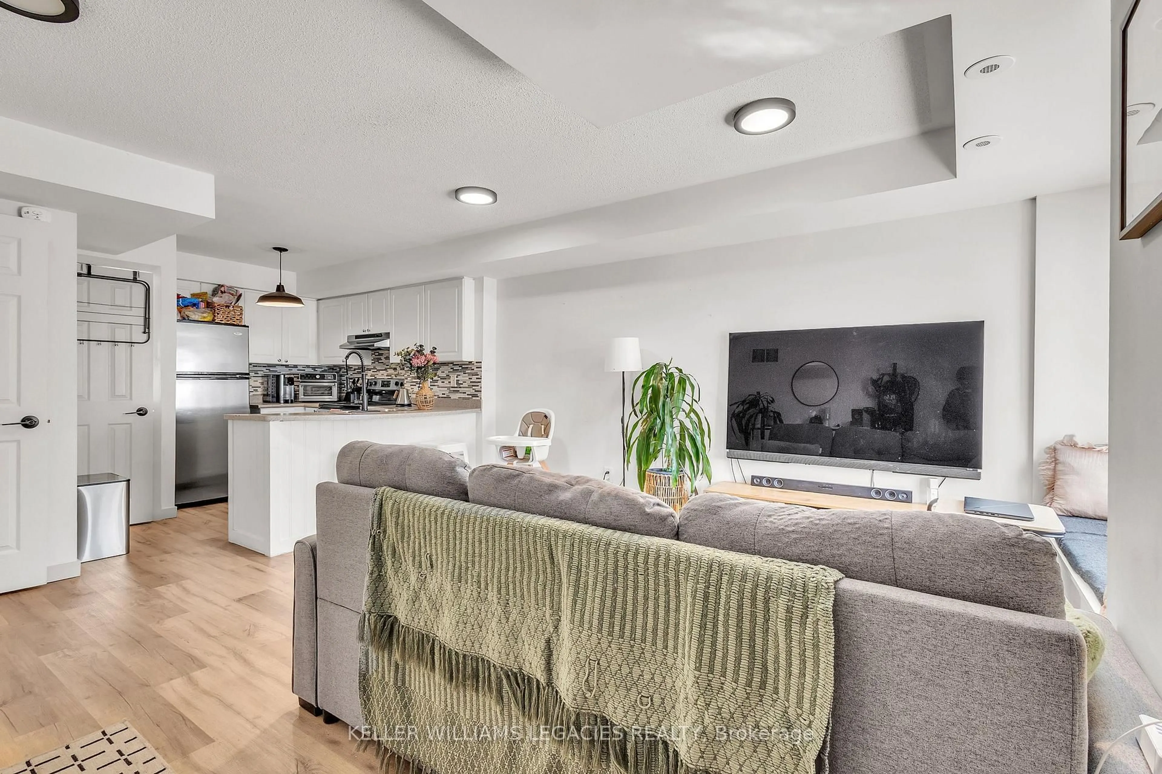 Open concept kitchen, unknown for 308 John St #209, Markham Ontario L3T 0A7