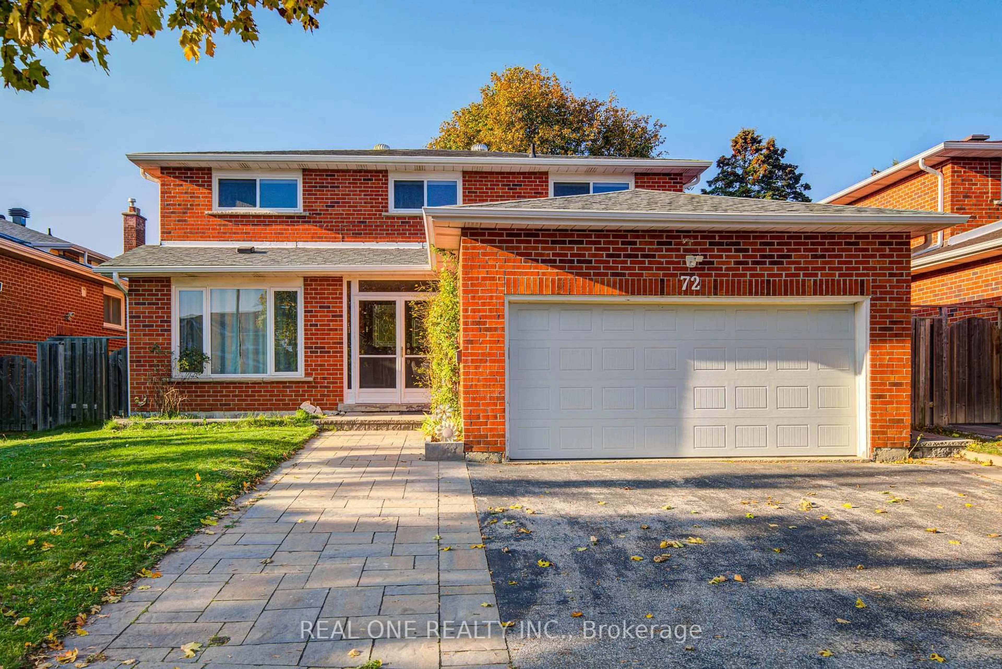 Home with brick exterior material, street for 72 Highgate Dr, Markham Ontario L3R 3R9