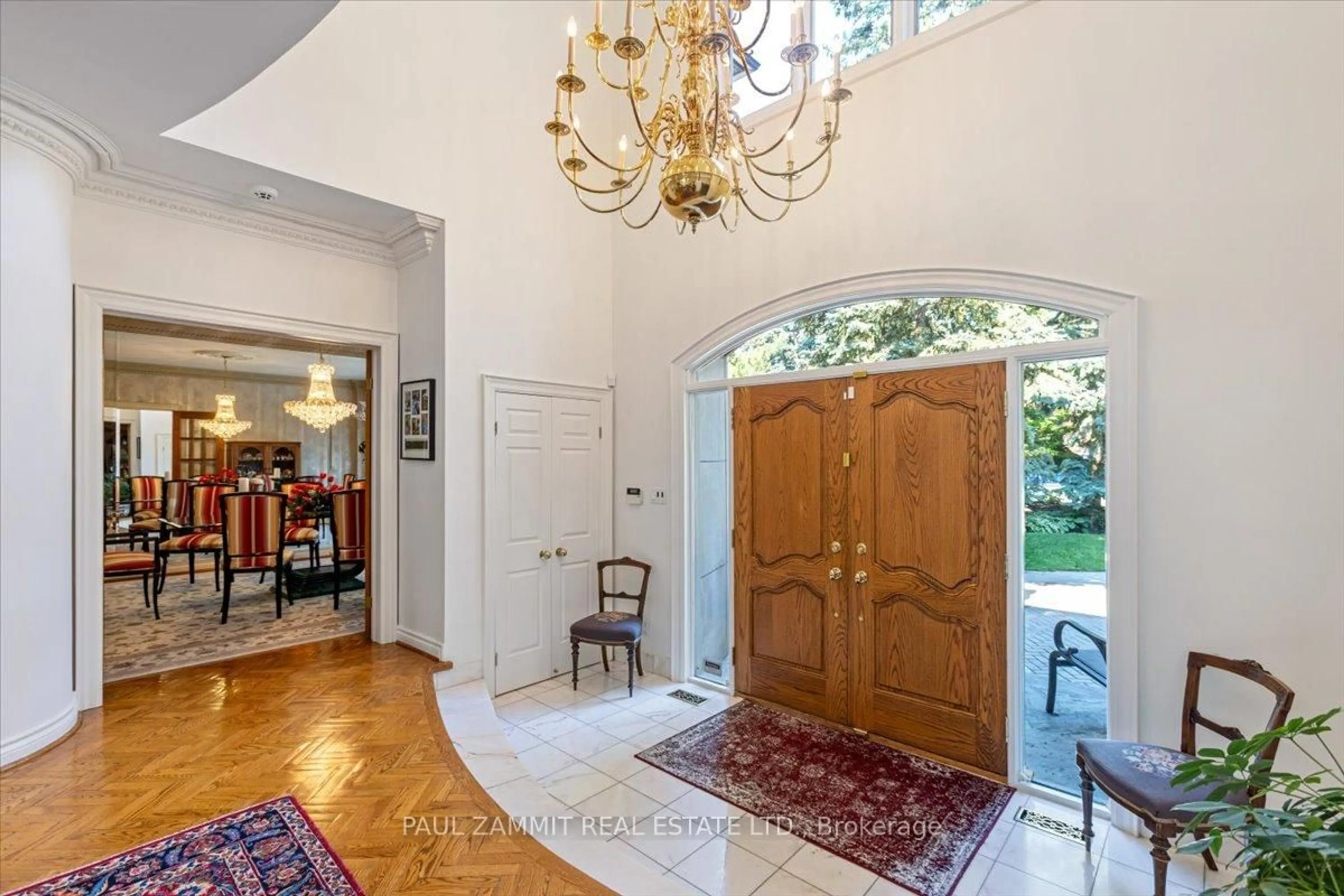 Indoor foyer for 12 Old English Lane, Markham Ontario L3T 2T9