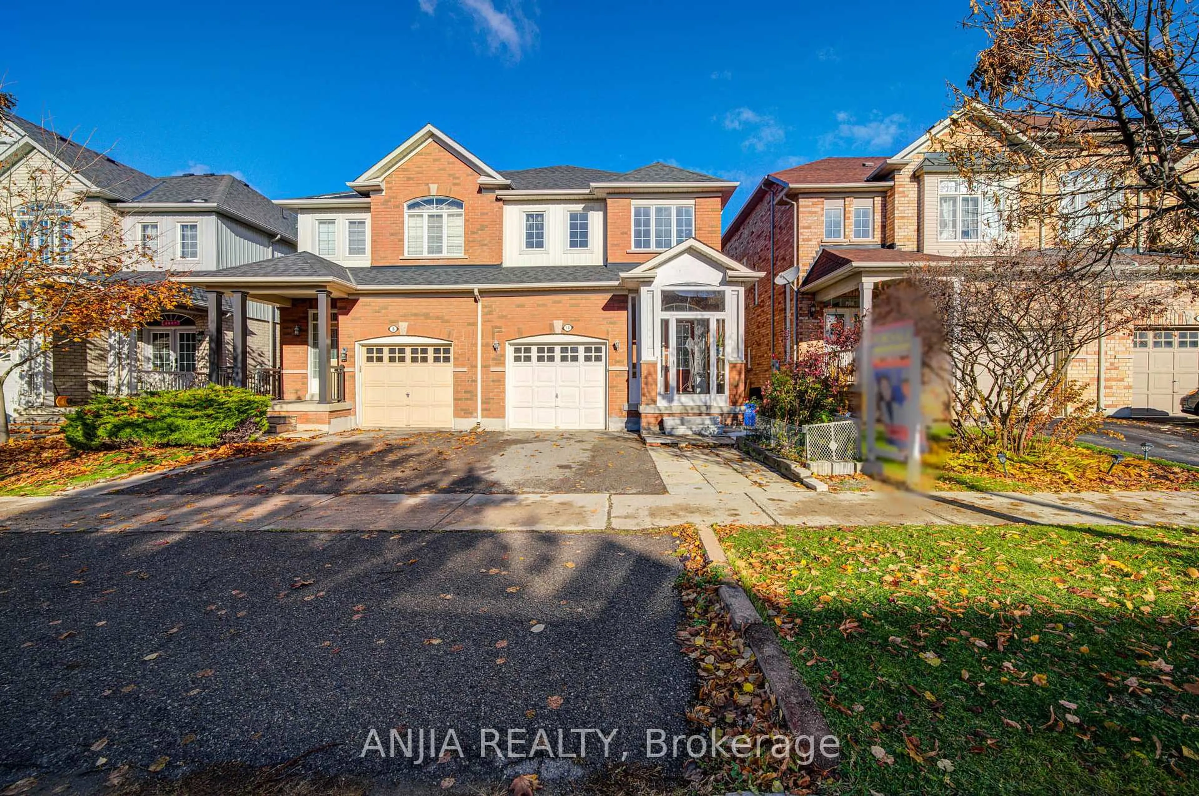 Home with brick exterior material, street for 10 Wingrove St, Markham Ontario L6E 1G6